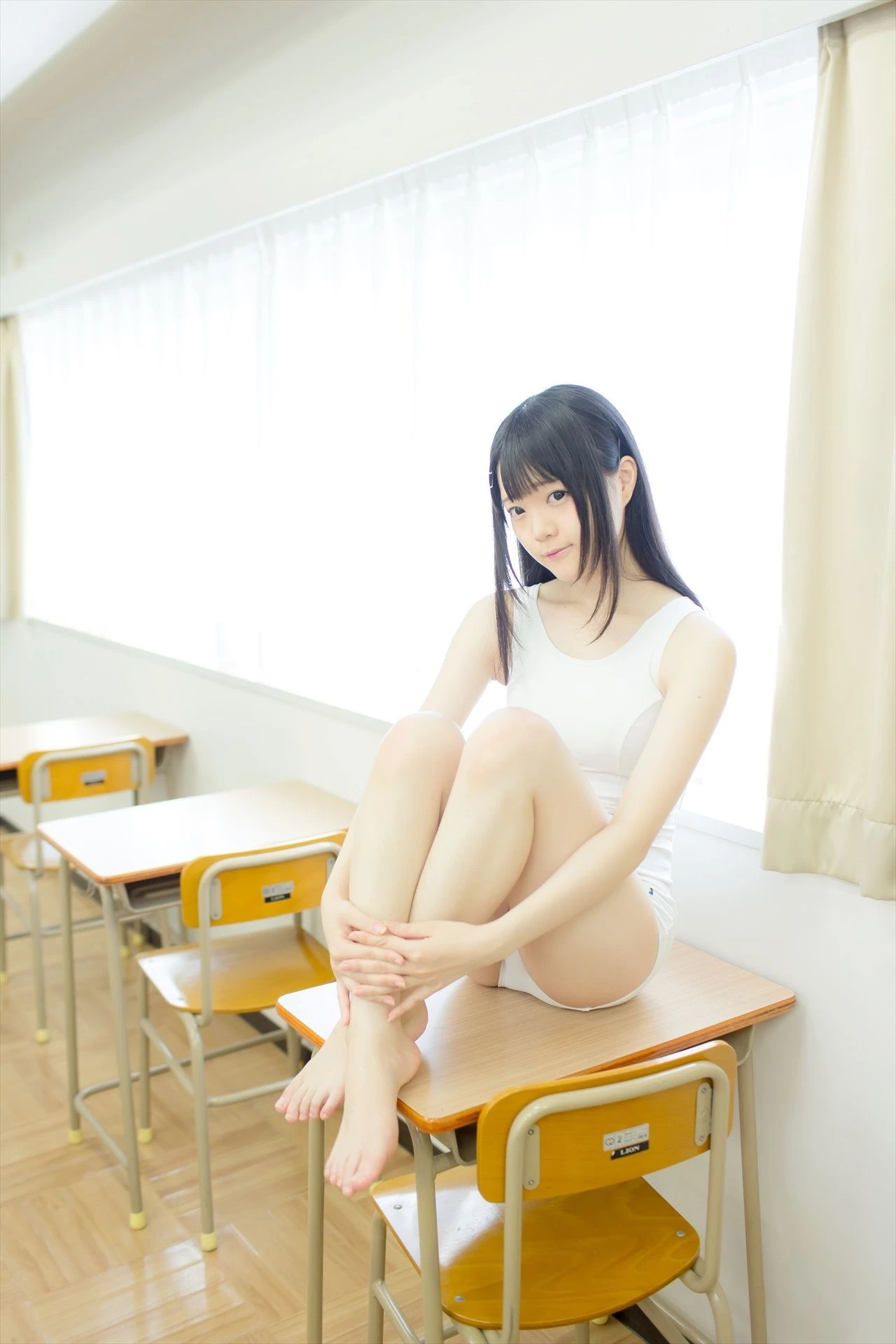 [仙女]鄭詩雨鄭詩雨時尚風情作品大賞：寫真館高清作品演繹翹臀誘惑美學 - 3