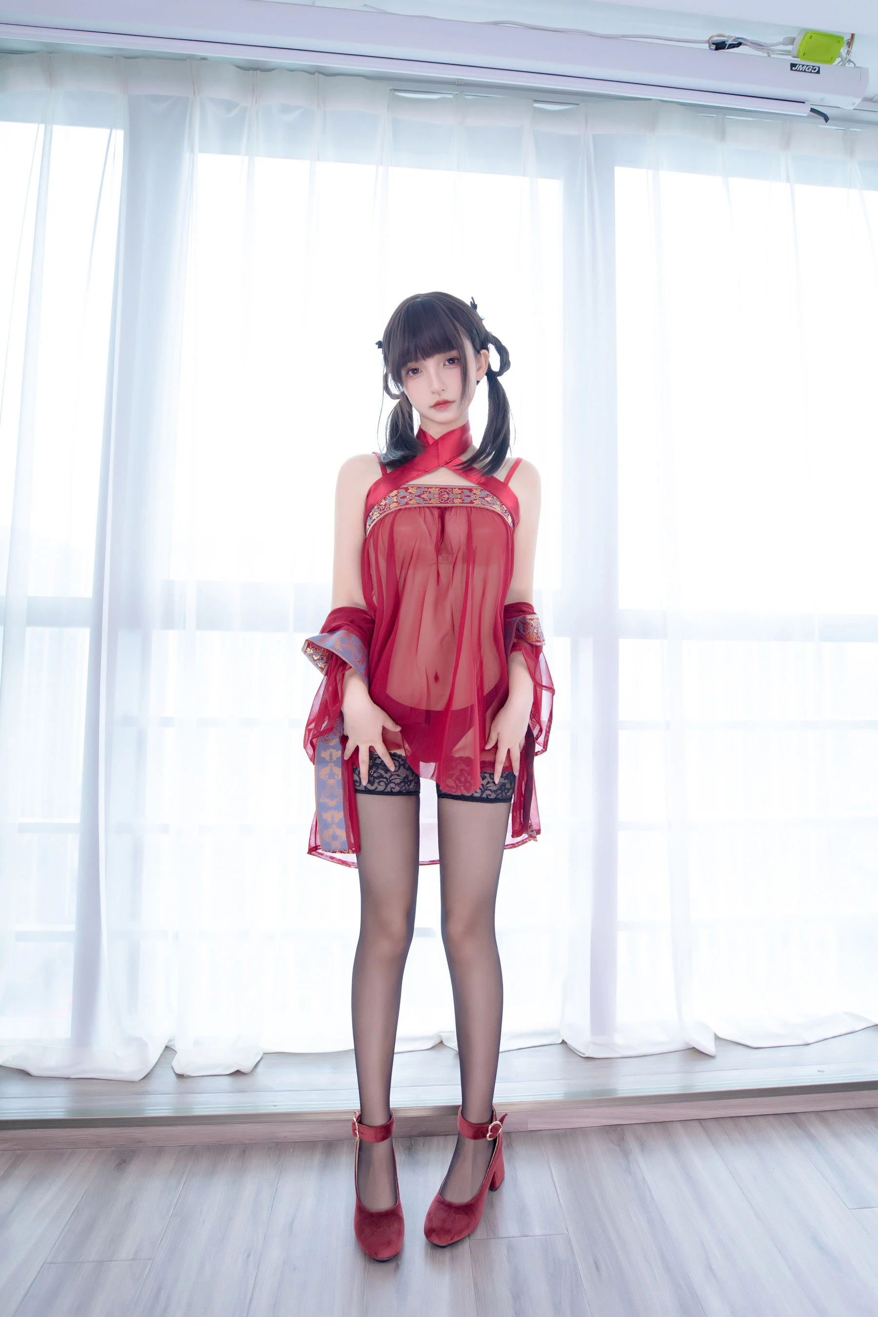 [少婦]張思穎攝影棚首發藝術珍藏：張思穎清純演繹曲線完美格調綻放寫真藝術 - 4