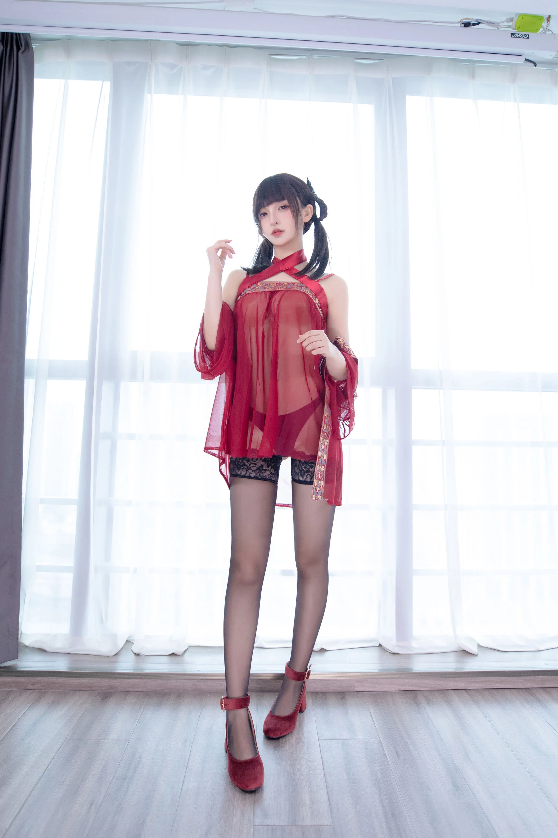 [少婦]張思穎攝影棚首發藝術珍藏：張思穎清純演繹曲線完美格調綻放寫真藝術 - 5