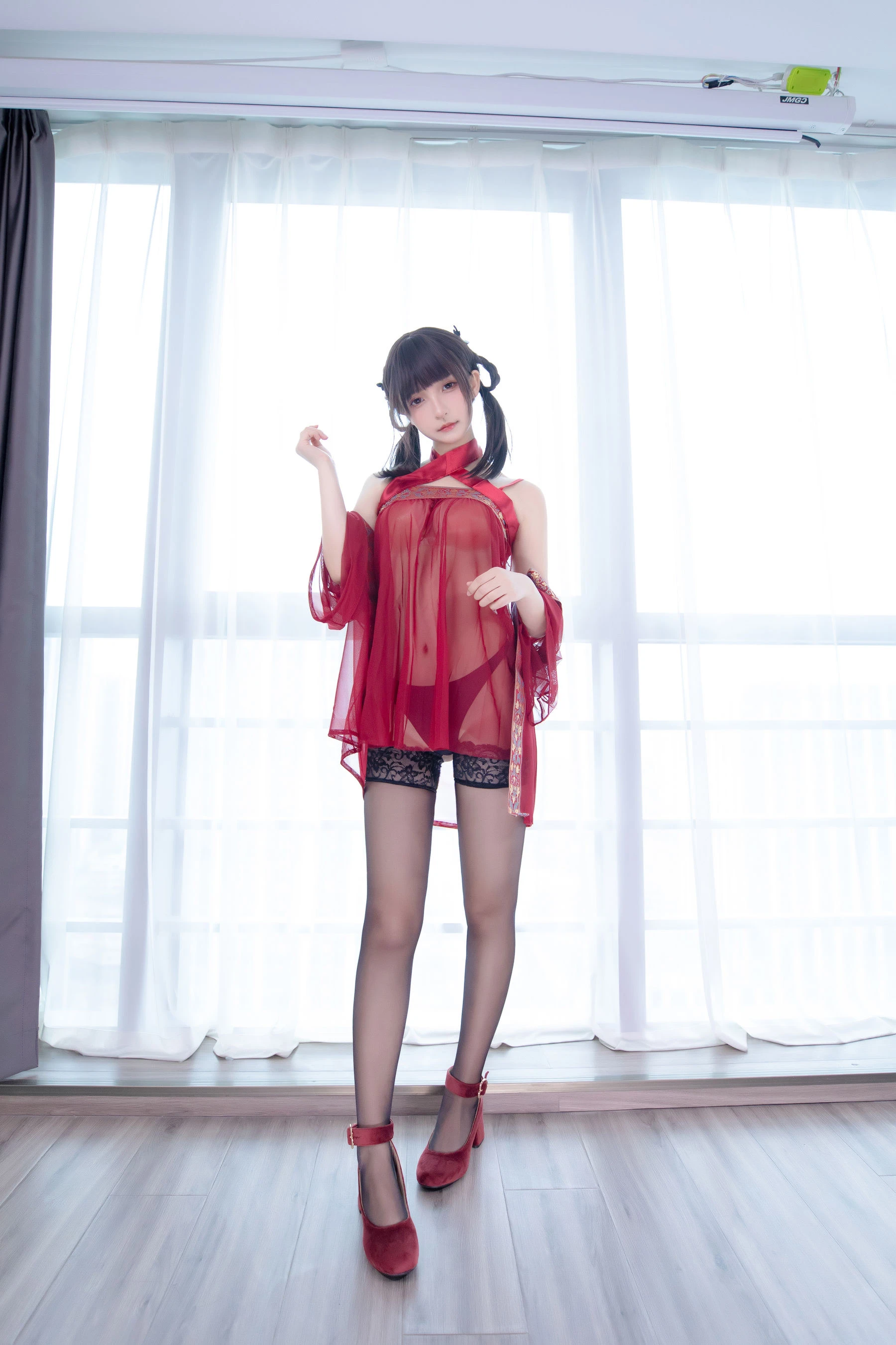 [少婦]張思穎攝影棚首發藝術珍藏：張思穎清純演繹曲線完美格調綻放寫真藝術 - 6