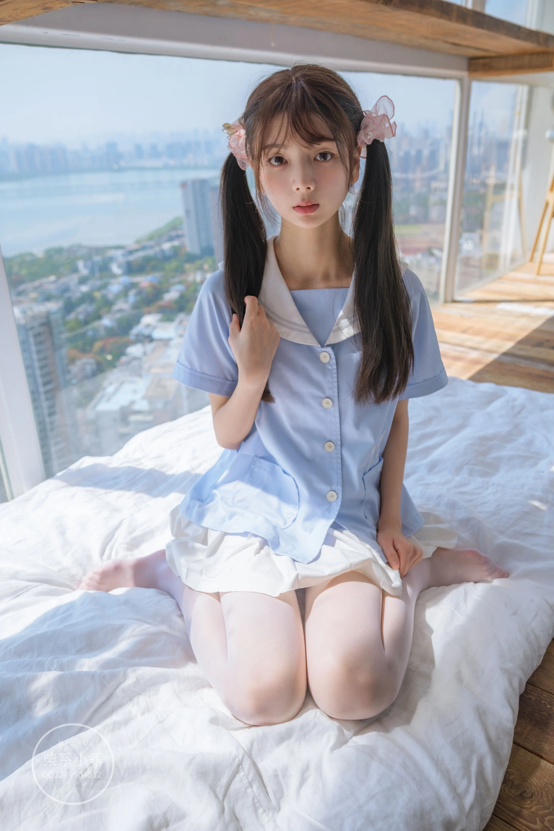 [熟女]馮雅琳室內珍藏大片珍藏：馮雅琳優雅演繹美腿完美風採展現寫真藝術 - 55