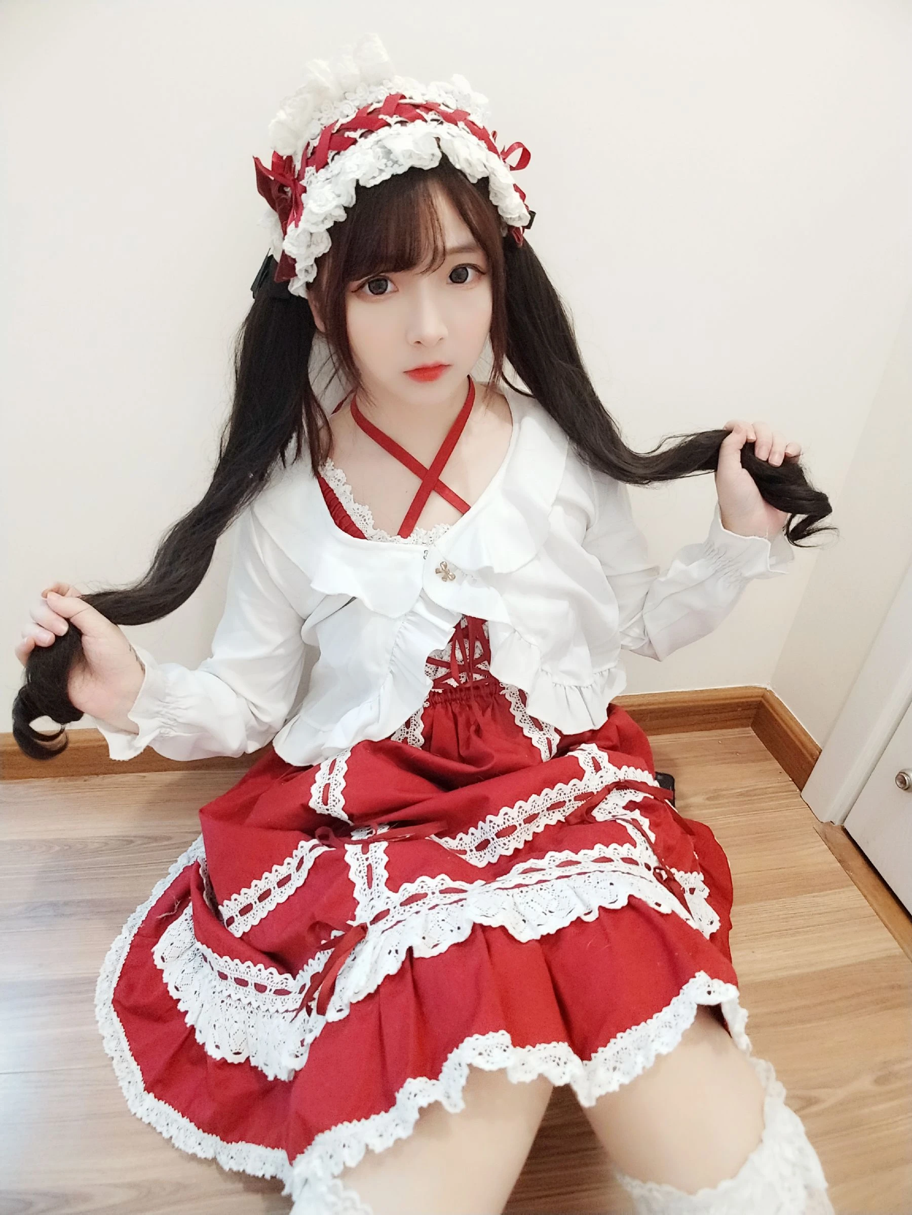 [網紅]唐曉雪超清攝影棚攝影藝術：唐曉雪清純神韻彰顯美腿完美曲線寫真 - 11