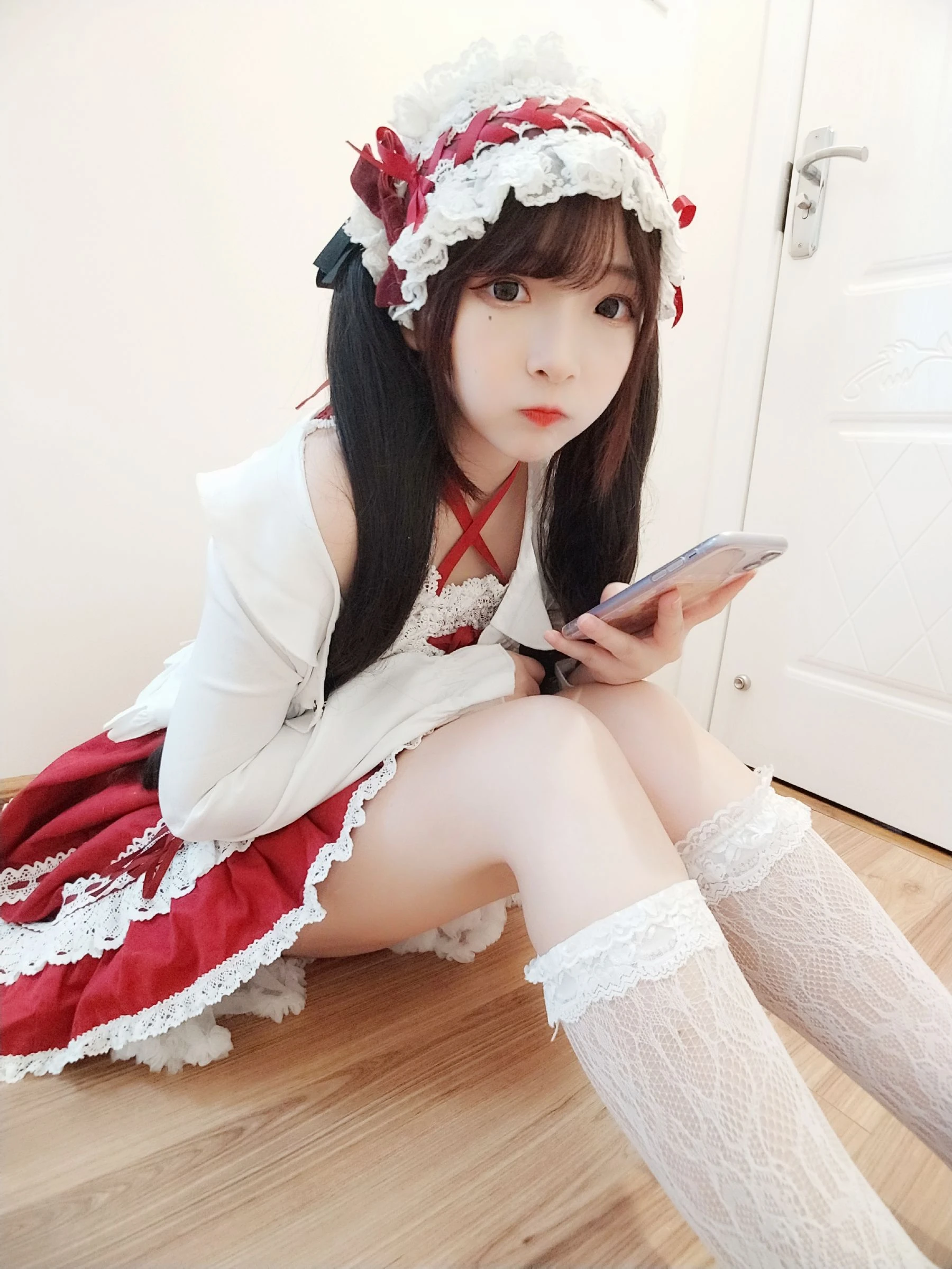 [網紅]唐曉雪超清攝影棚攝影藝術：唐曉雪清純神韻彰顯美腿完美曲線寫真 - 13
