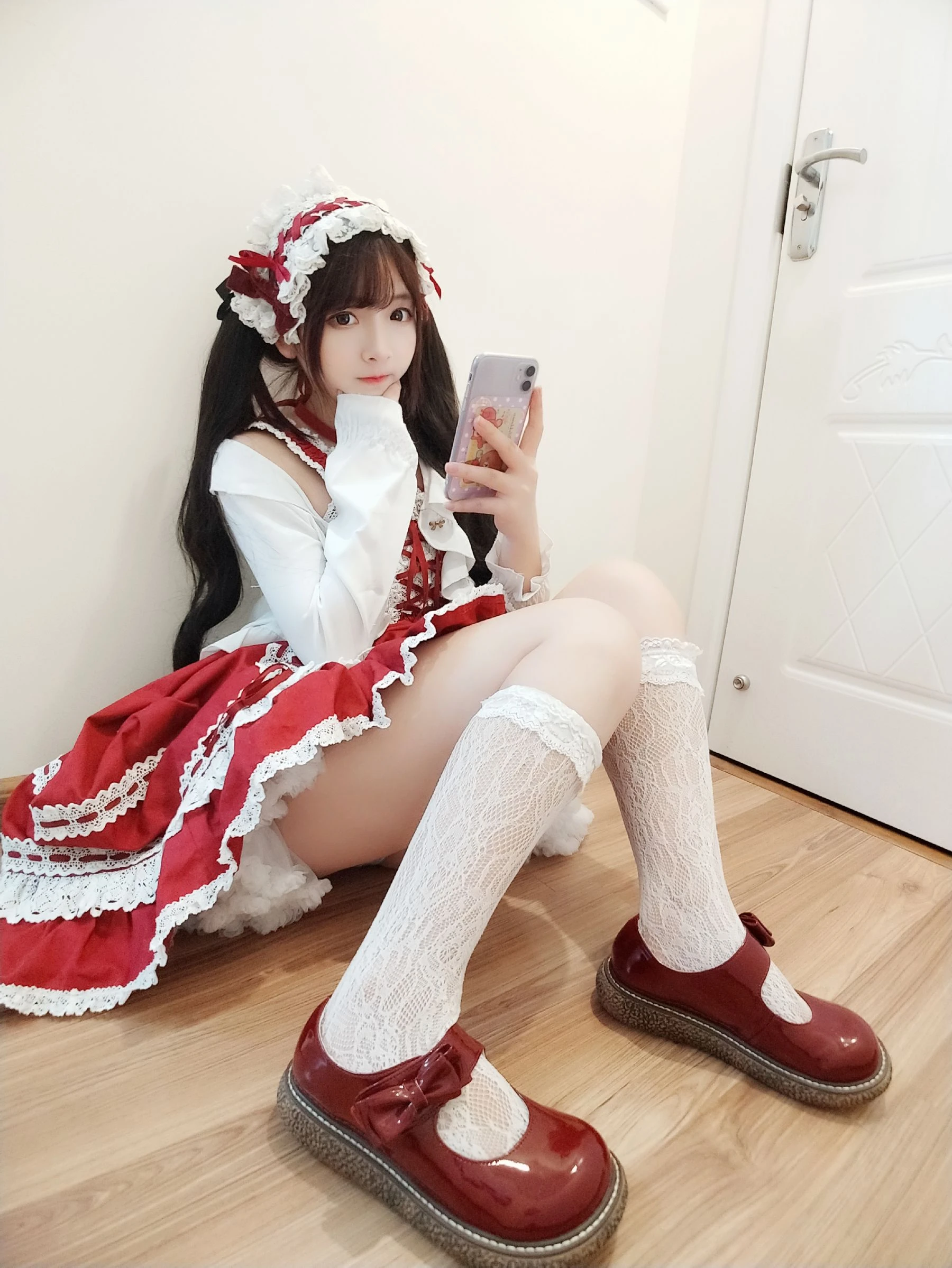 [網紅]唐曉雪超清攝影棚攝影藝術：唐曉雪清純神韻彰顯美腿完美曲線寫真 - 2