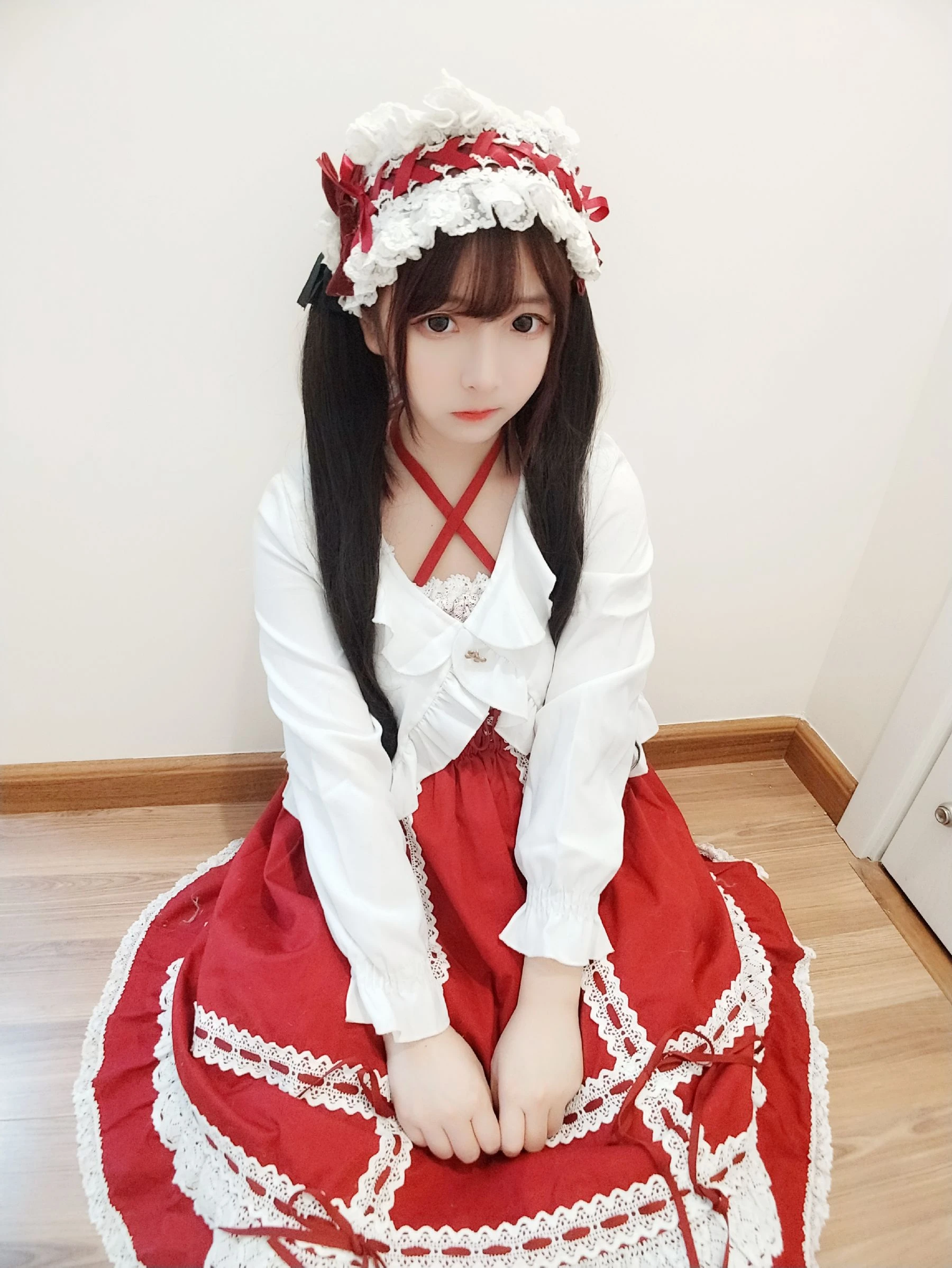 [網紅]唐曉雪超清攝影棚攝影藝術：唐曉雪清純神韻彰顯美腿完美曲線寫真 - 21