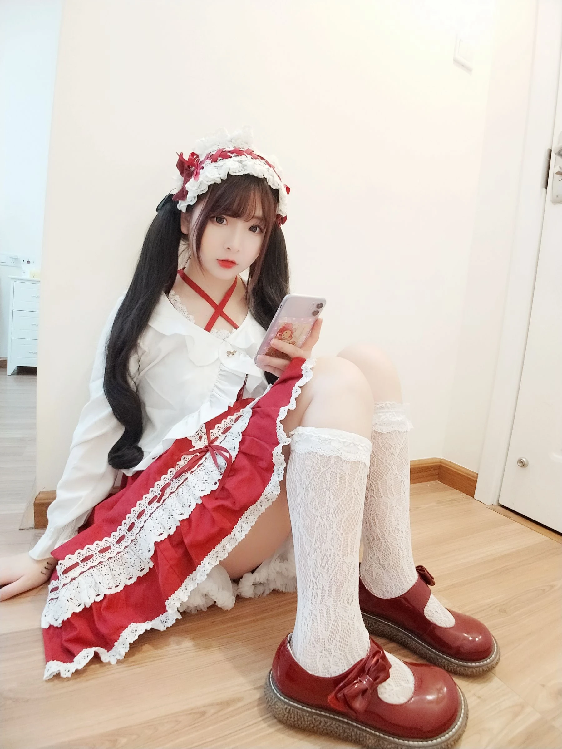 [網紅]唐曉雪超清攝影棚攝影藝術：唐曉雪清純神韻彰顯美腿完美曲線寫真 - 40