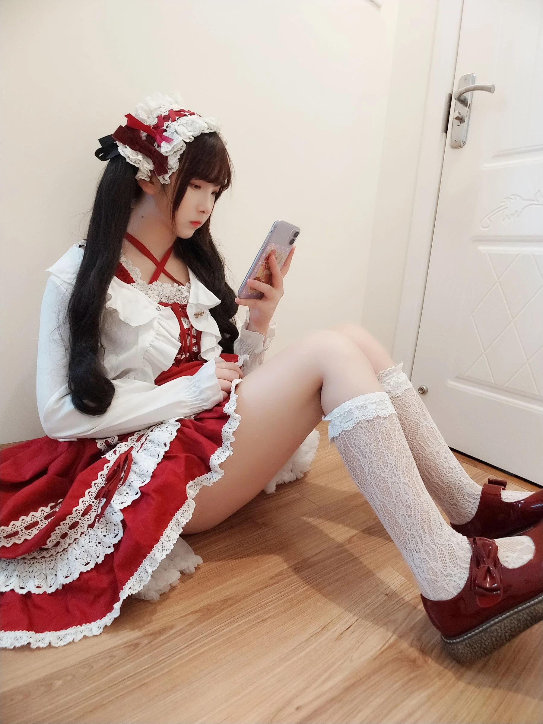 [網紅]唐曉雪超清攝影棚攝影藝術：唐曉雪清純神韻彰顯美腿完美曲線寫真 - 7