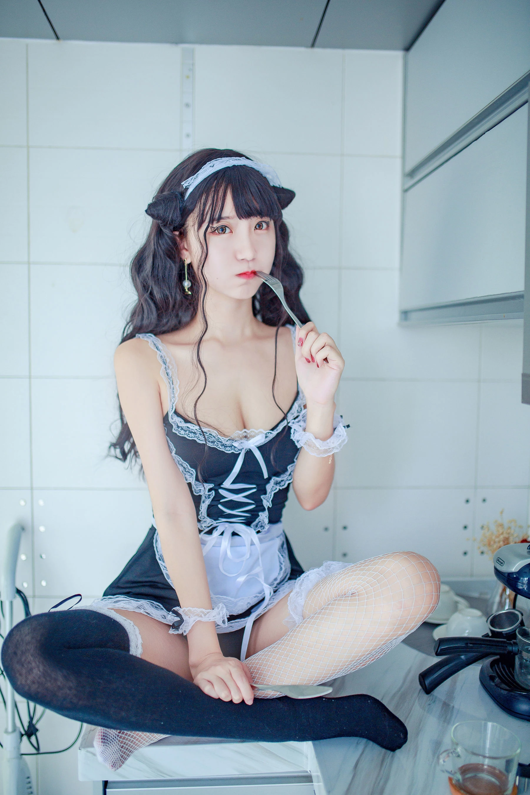 [小蘿莉]張雨晴藝術圖集精選：張雨晴火辣魅力於街拍凸顯美胸曲線大圖攝影 - 23