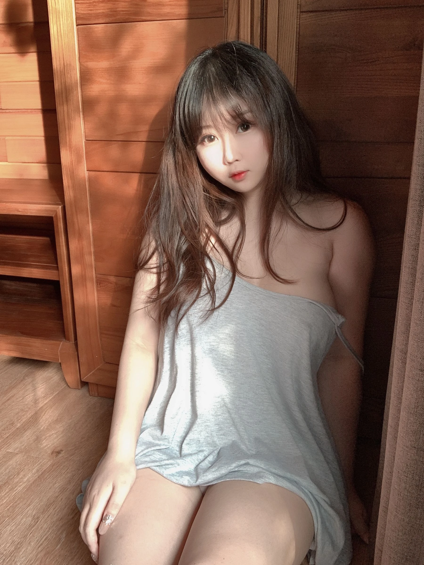 [御姐]鄧欣怡美圖圖集精選：鄧欣怡清純格調於寫真館綻放翹臀曲線超清攝影 - 8