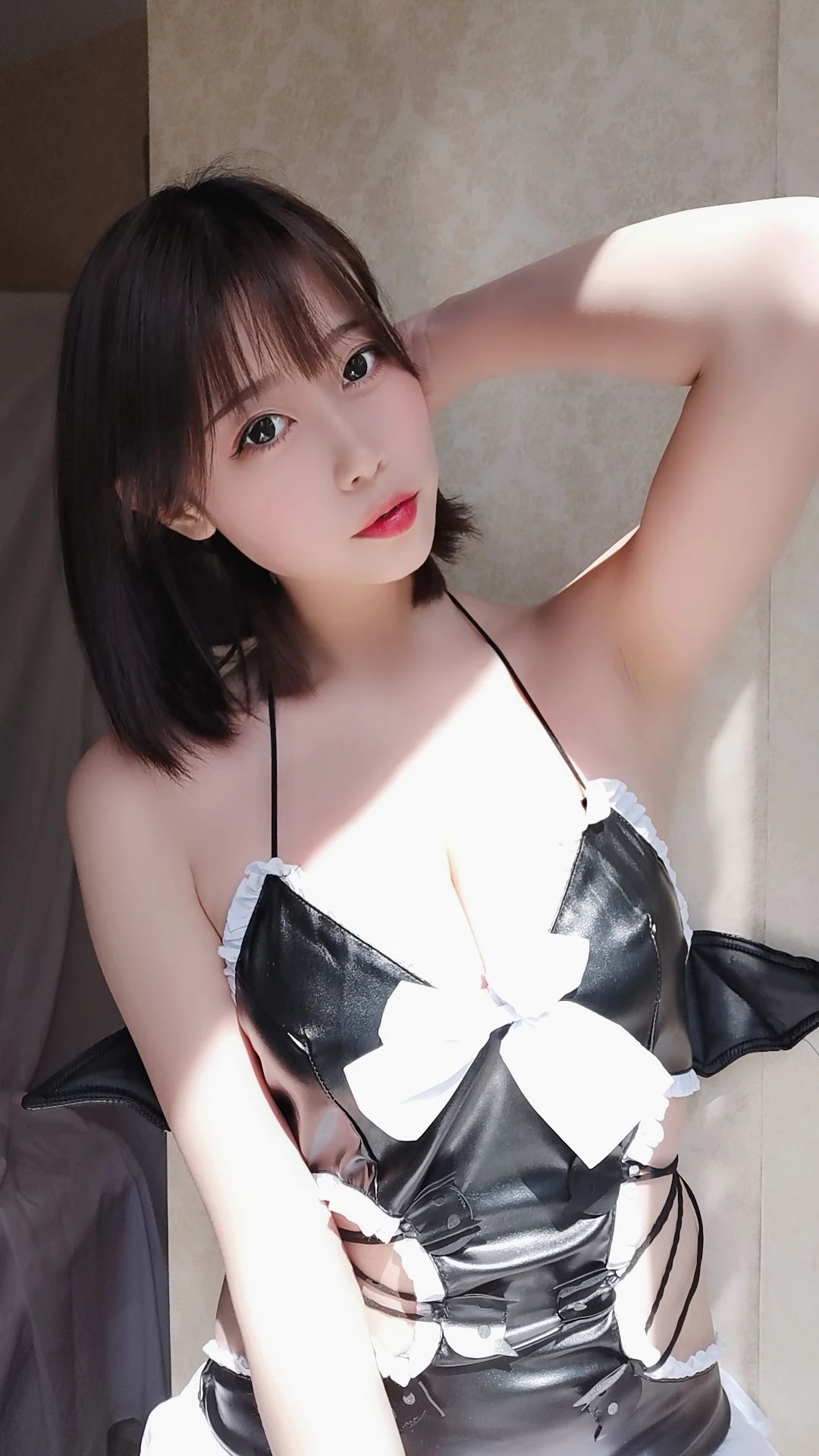 [紅人]宋雨婷宋雨婷性感格調攝影大賞：寫真館大圖攝影演繹蜂腰誘惑美學 - 2
