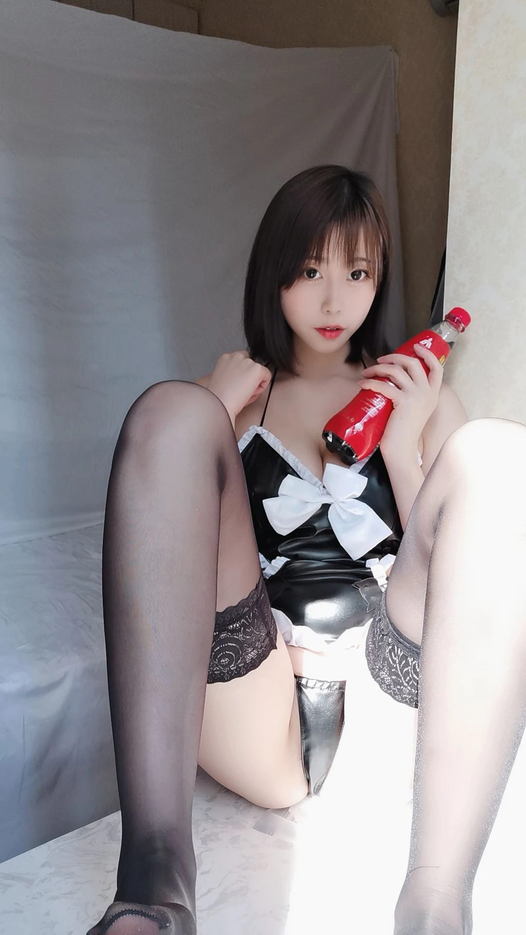 [紅人]宋雨婷宋雨婷性感格調攝影大賞：寫真館大圖攝影演繹蜂腰誘惑美學 - 23