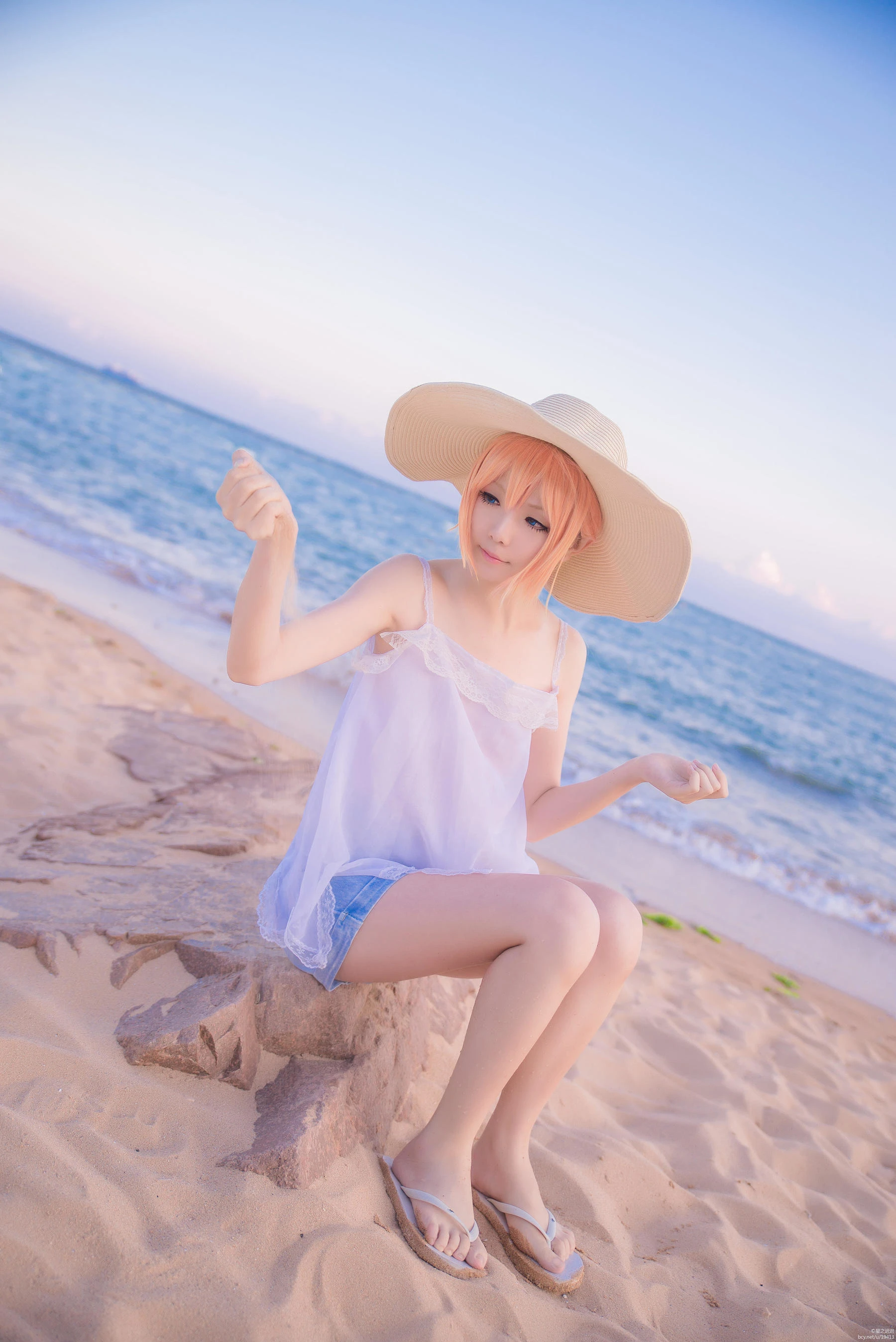 [Showgirl]何莉婷私房大圖美圖珍藏：何莉婷火辣演繹蜂腰完美魅力凸顯寫真藝術 - 11