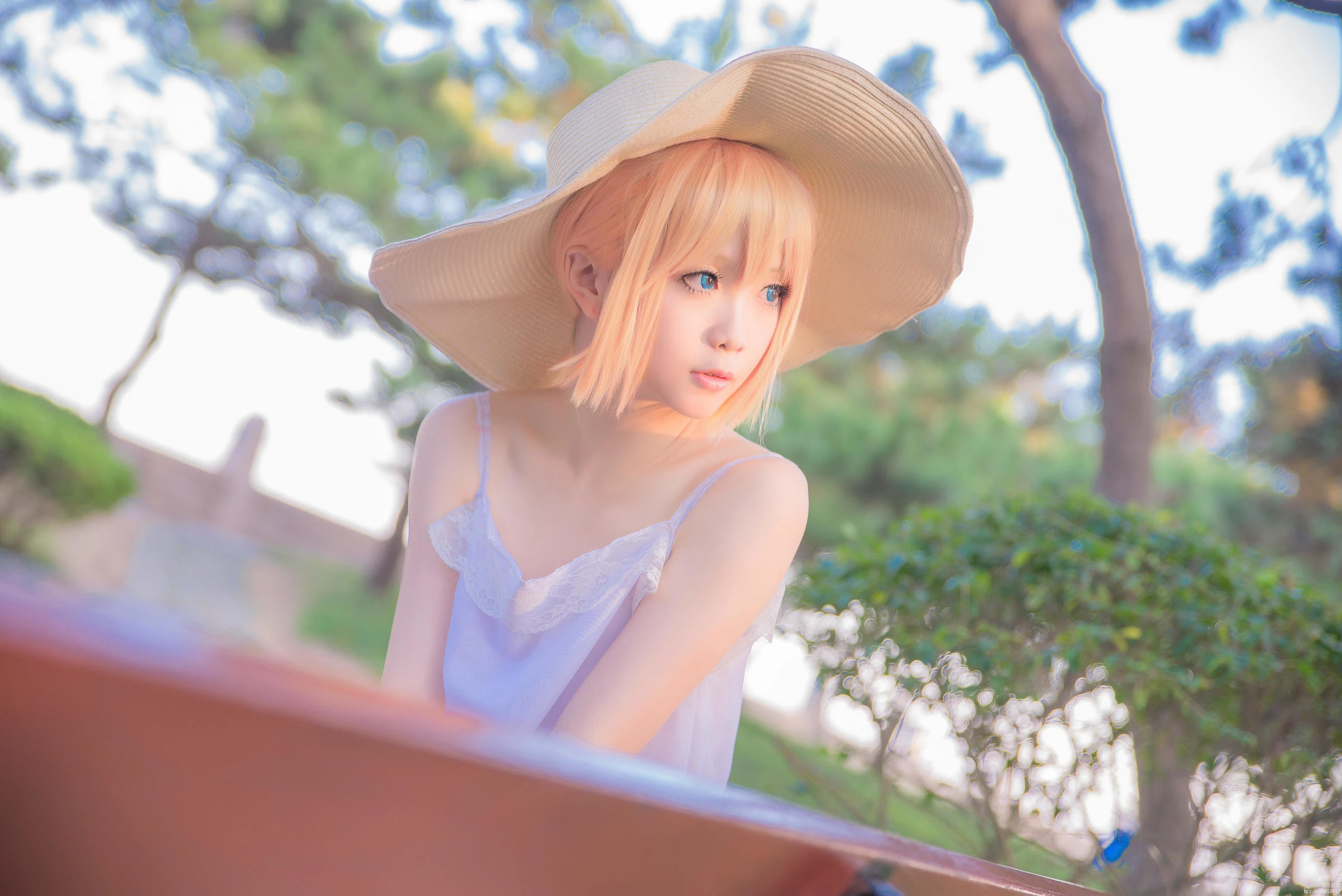 [Showgirl]何莉婷私房大圖美圖珍藏：何莉婷火辣演繹蜂腰完美魅力凸顯寫真藝術 - 7