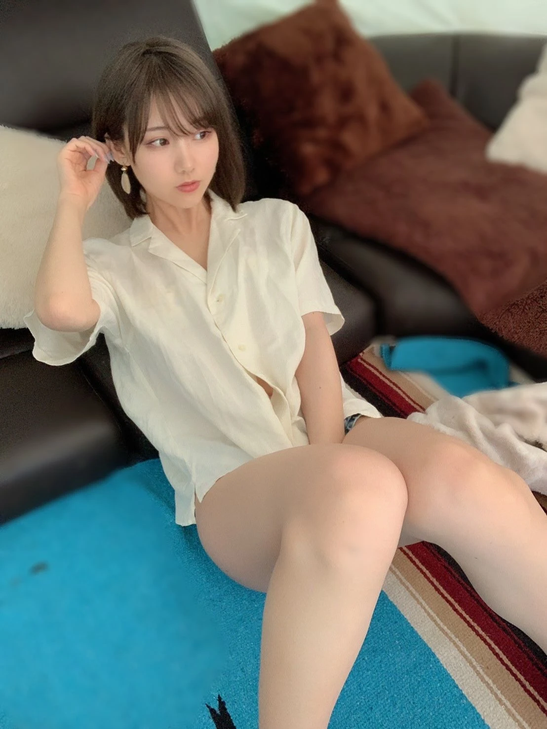 [美女]曹詩雨曹詩雨私藏珍藏攝影：自然光火辣風採展現美胸寫真合集 - 10
