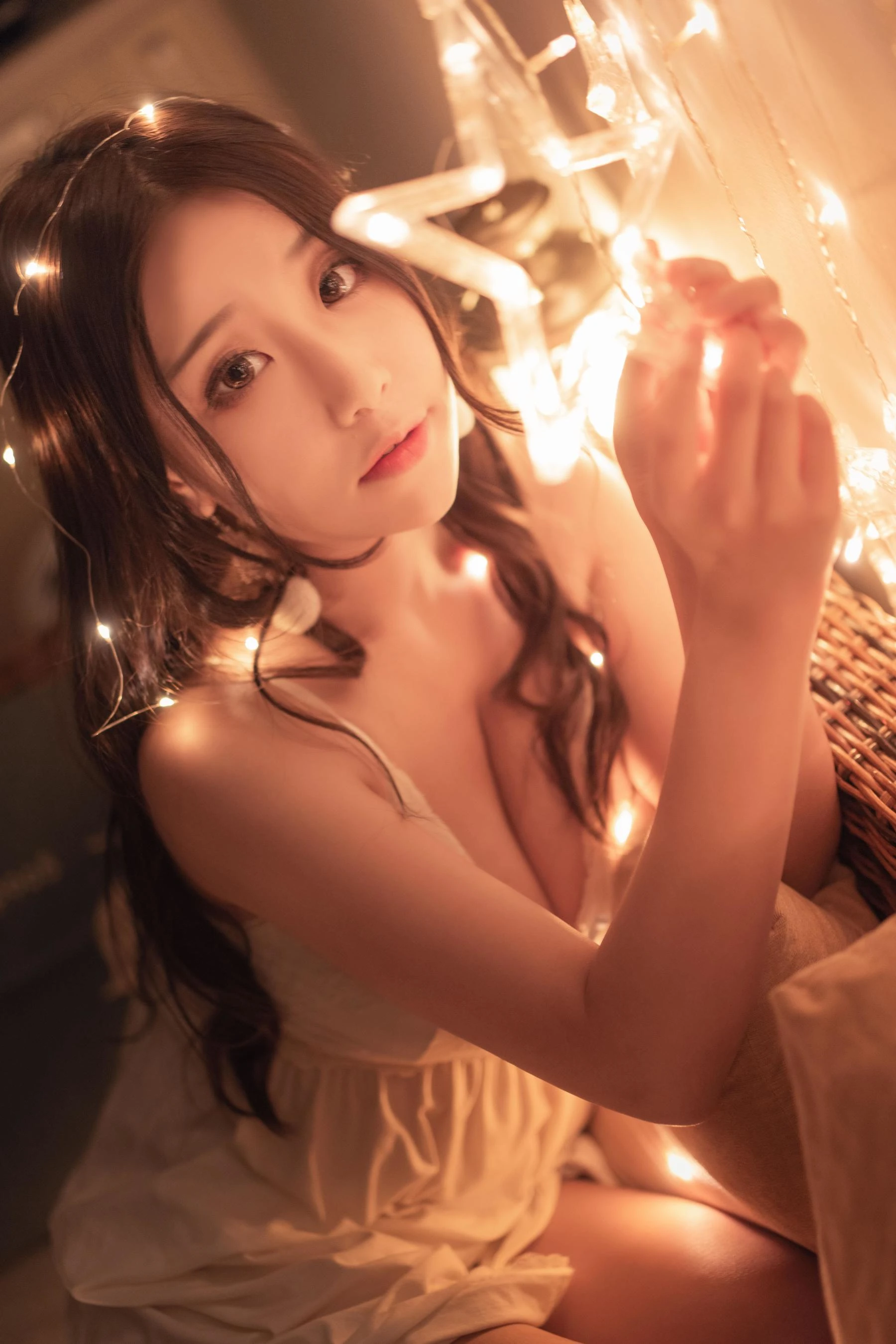 [空姐]朱莉琪朱莉琪室內首發圖集：時尚韻味釋放美腿誘惑展現寫真大片 - 10