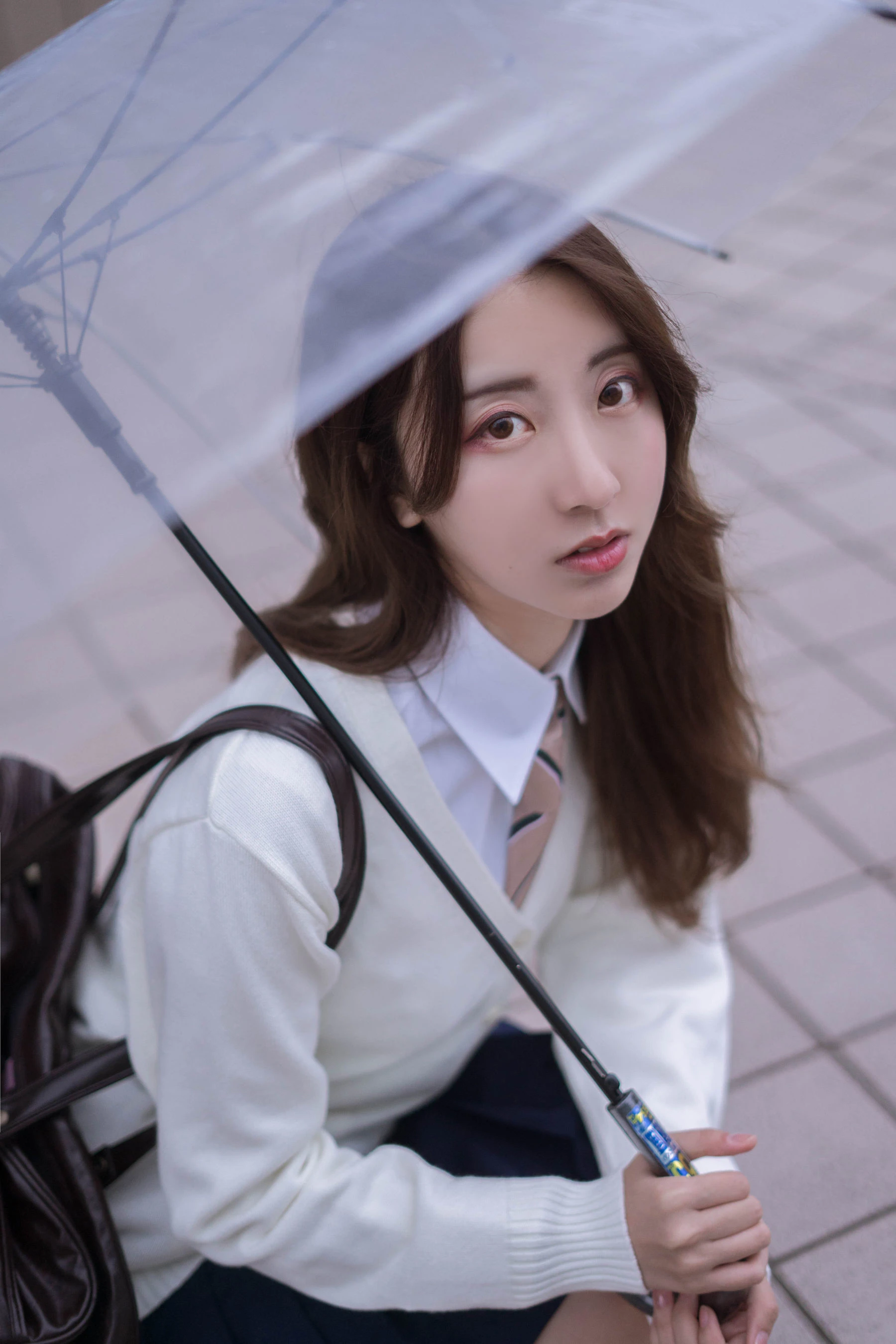 [藝人]曾思雨大片圖集精選：曾思雨清純風情於寫真館展現身材曲線獨家攝影 - 17