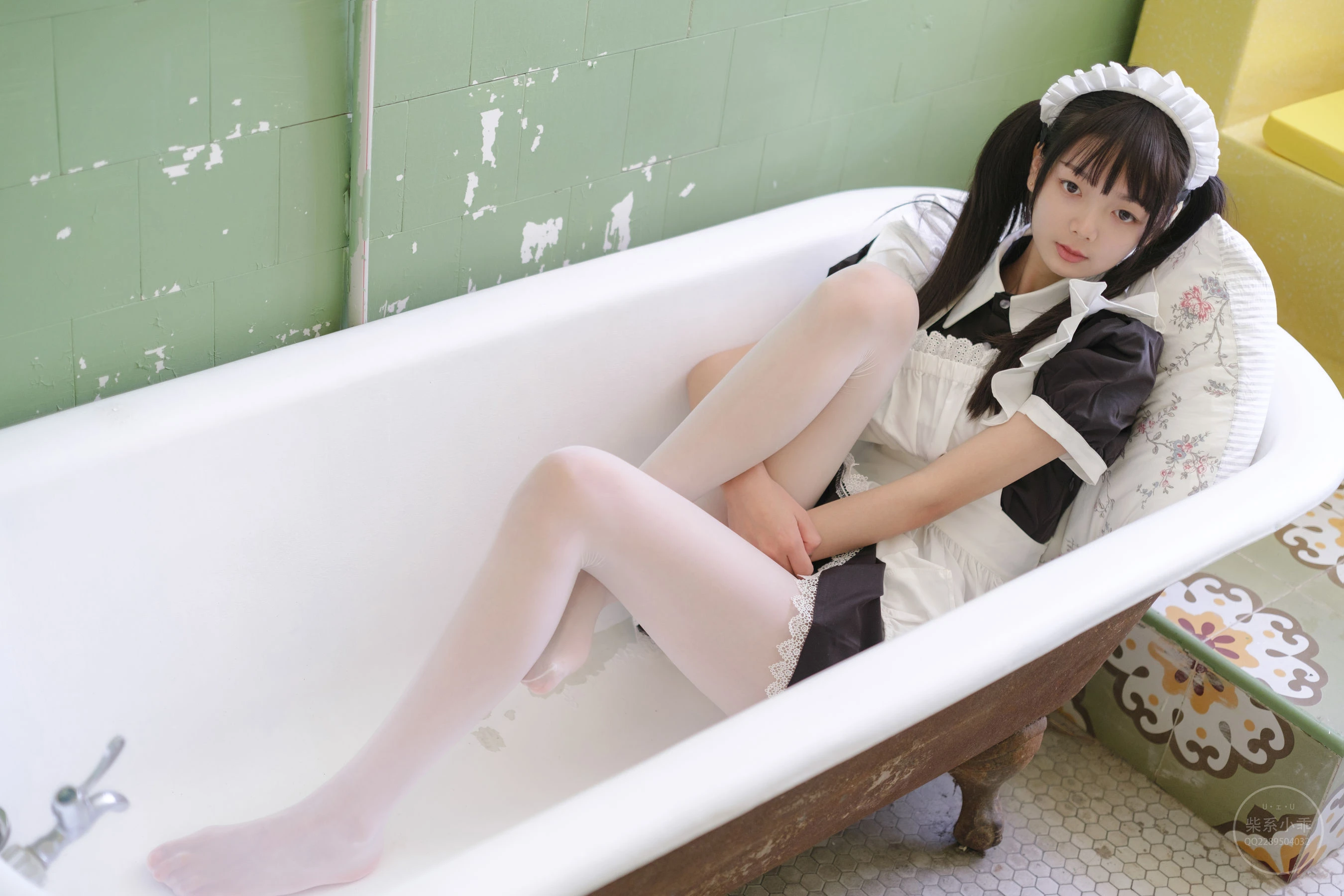 [美模]鄧心怡超清寫真作品：寫真館攝影性感釋放鄧心怡翹臀曲線格調綻放寫真集 - 84