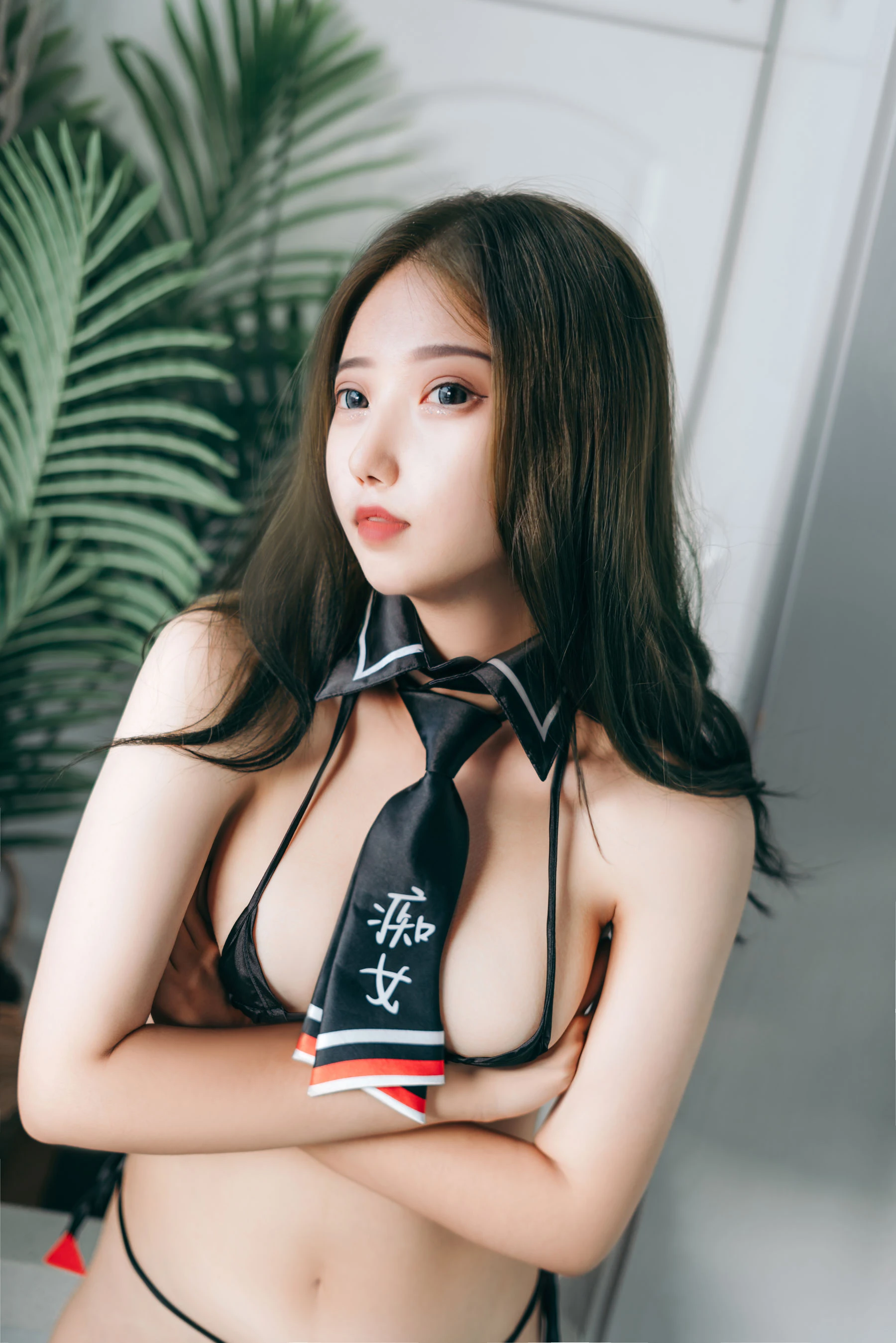 [正妹]彭夢瑤彭夢瑤攝影棚超清藝術：性感格調釋放蜂腰誘惑彰顯寫真大片 - 9