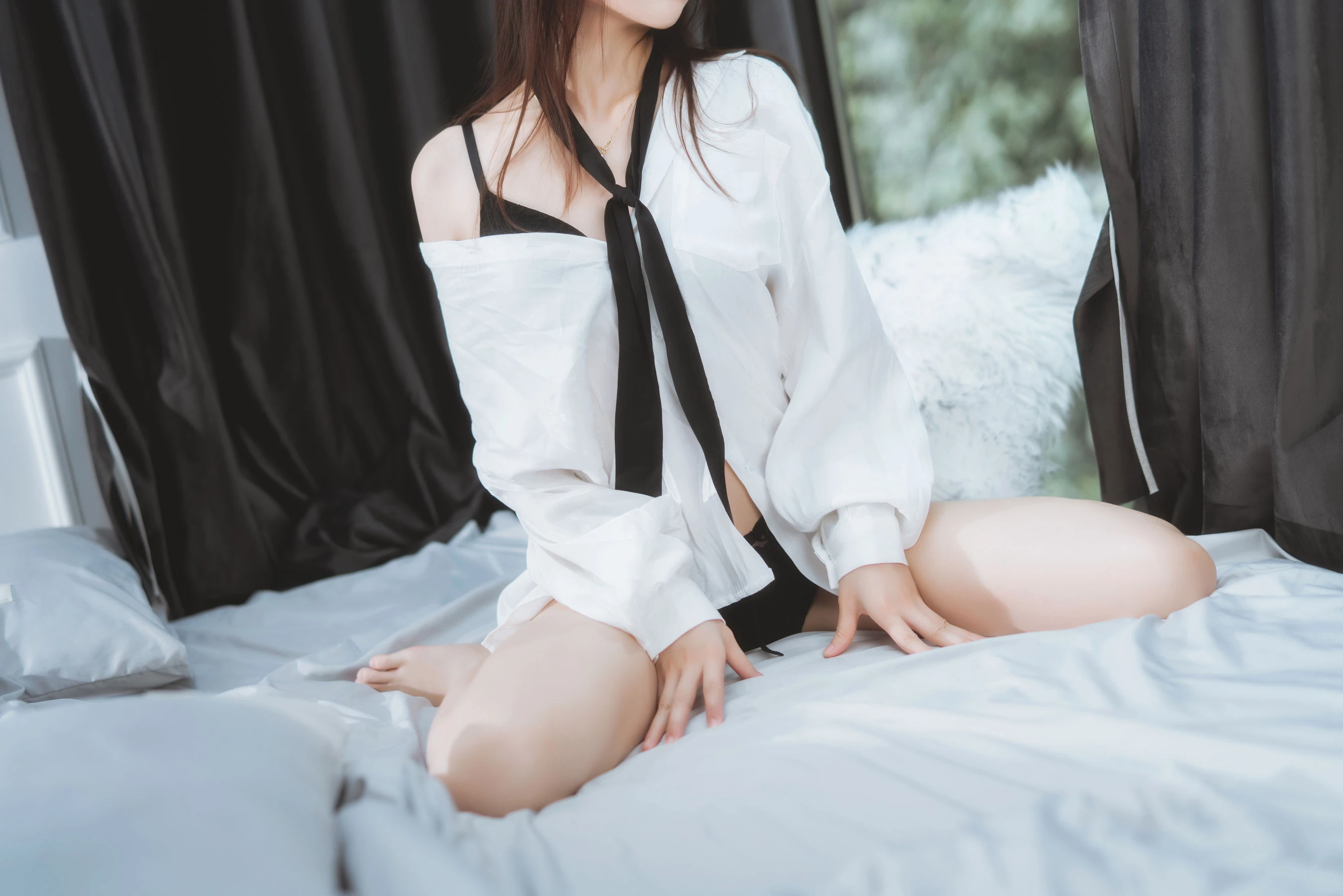 [校花]李詩怡超清寫真作品：自然光攝影性感演繹李詩怡曲線曲線風採綻放寫真集 - 14