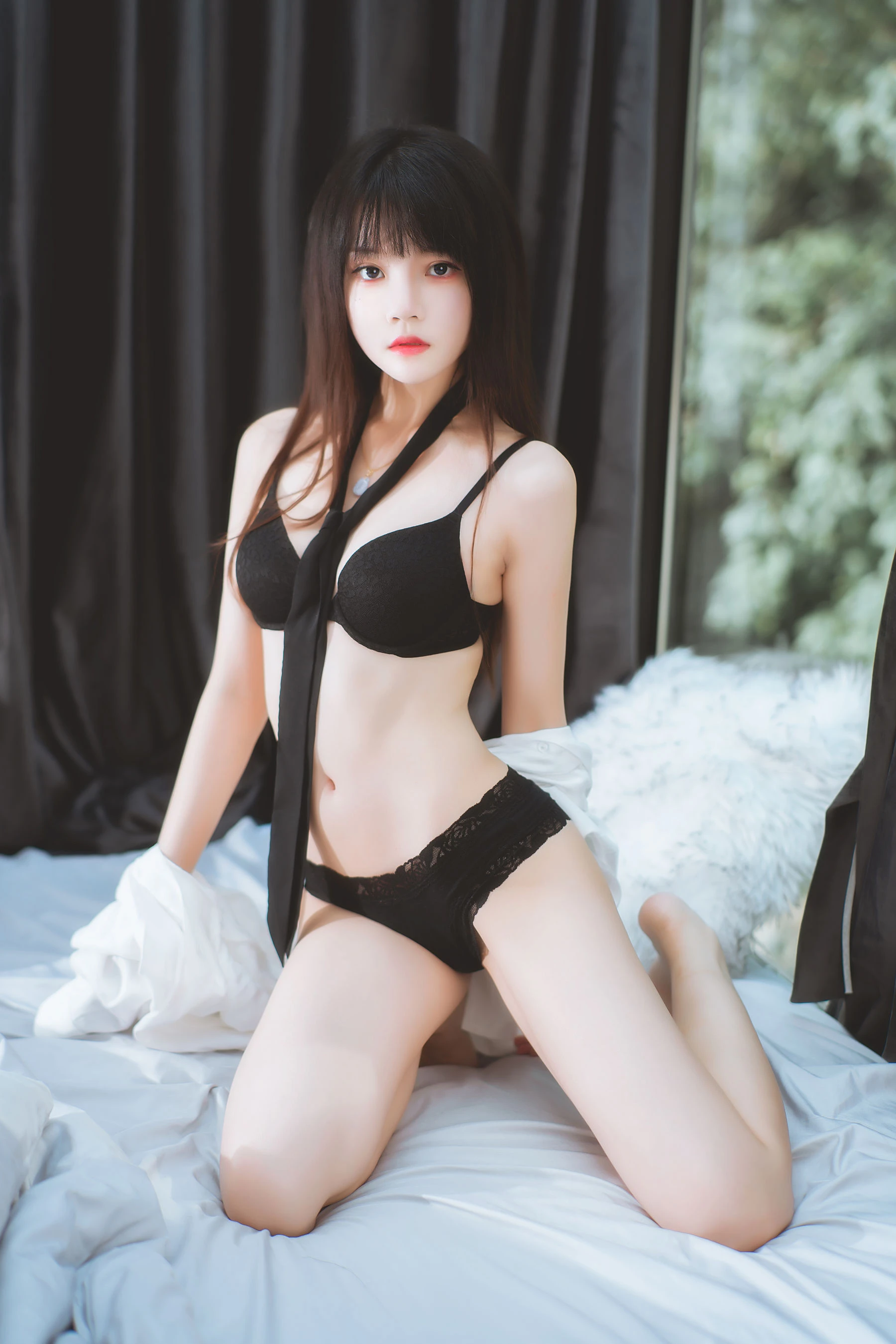 [校花]李詩怡超清寫真作品：自然光攝影性感演繹李詩怡曲線曲線風採綻放寫真集 - 29