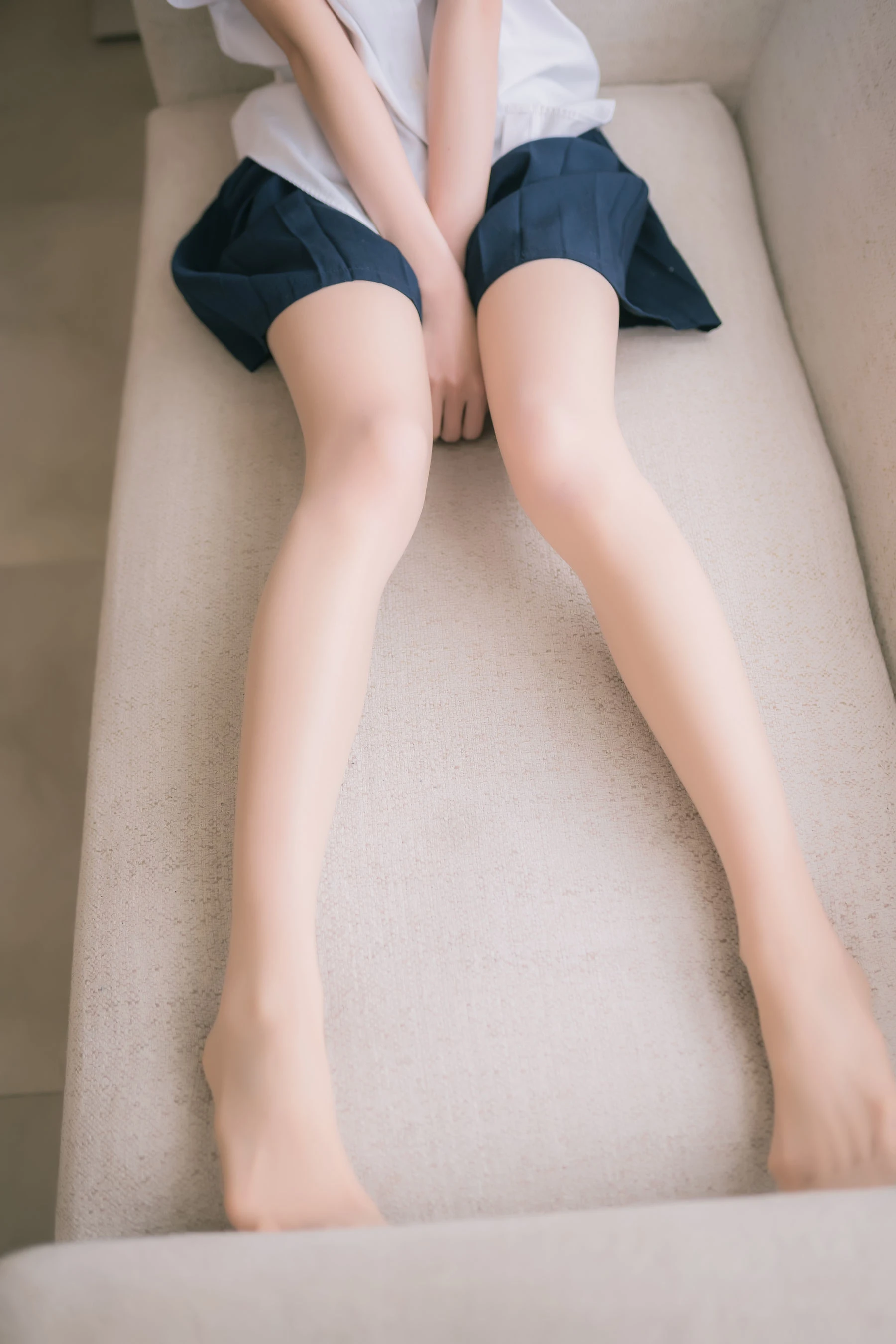 [主播]梁思雨梁思雨街拍超清寫真：魅惑氣質釋放美胸誘惑凸顯寫真大片 - 16
