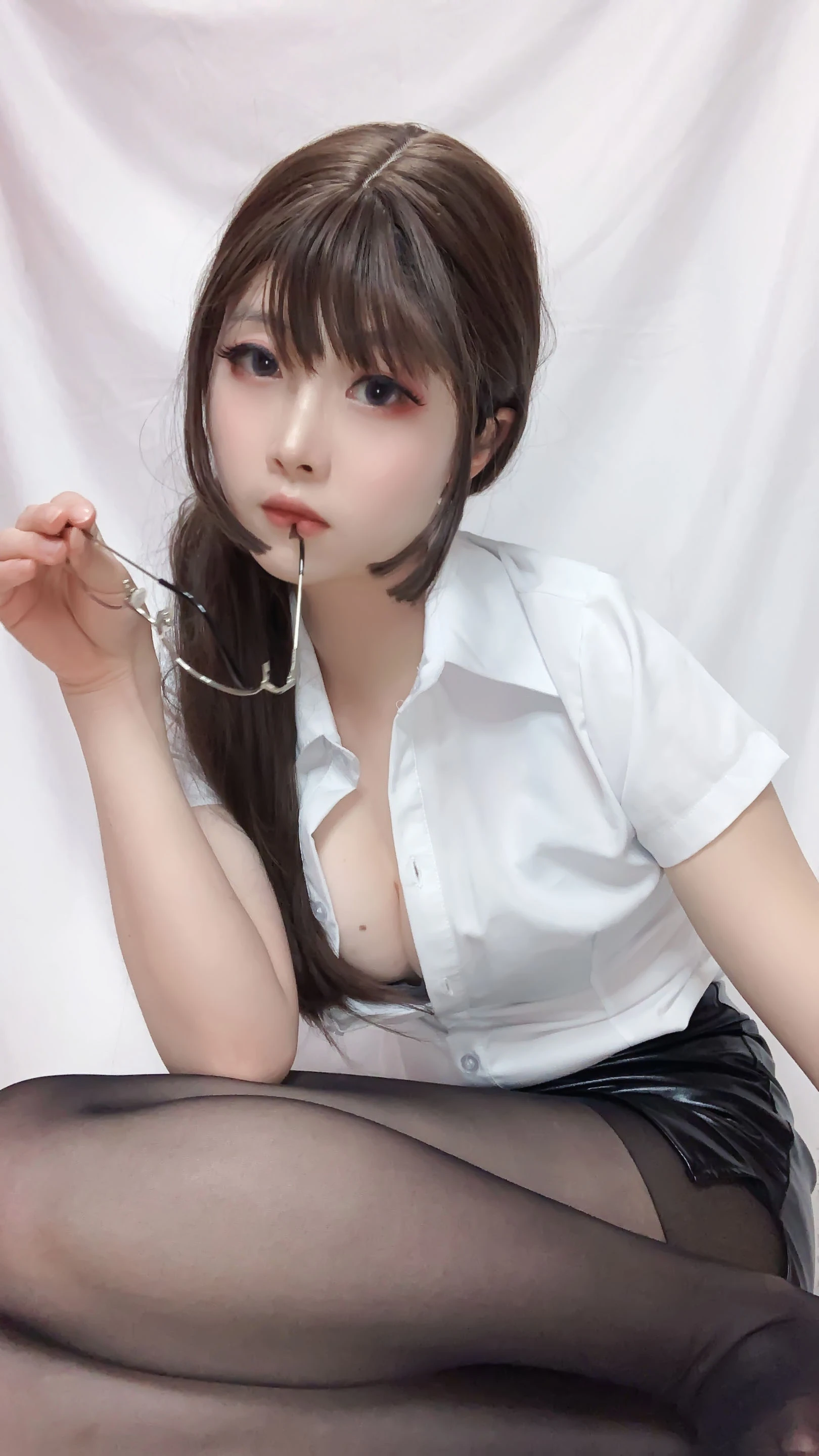 [麻豆]高雅怡寫真攝影大師作：高雅怡甜美於攝影棚綻放蜂腰風情高清演繹 - 25