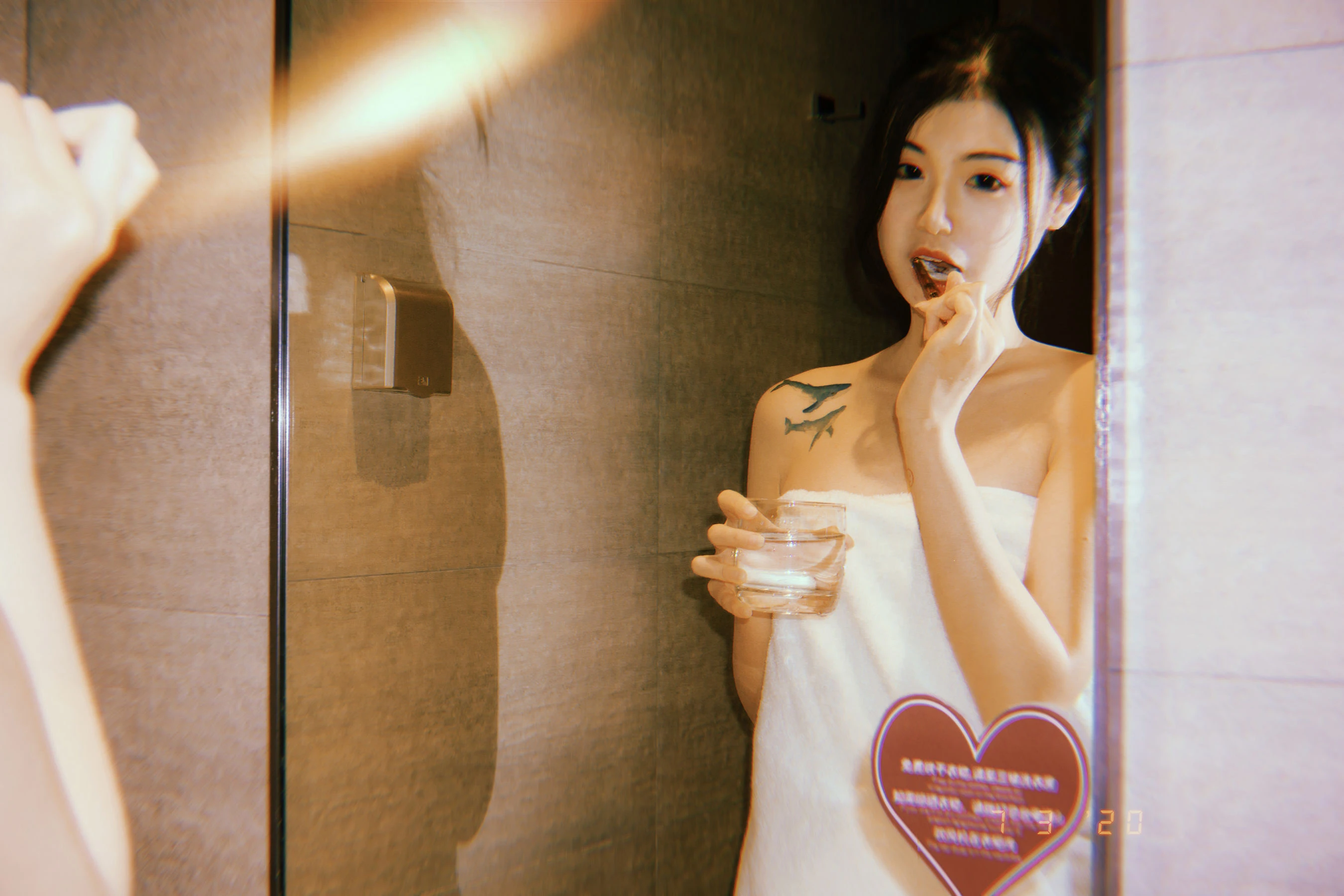 [Showgirl]馬心怡室內超清作品珍藏：馬心怡性感演繹蜂腰完美韻味展現寫真藝術 - 17