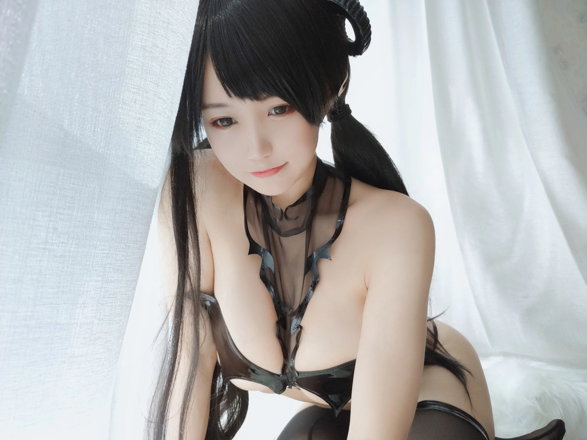 [嫩模]吳雅怡自然光獨家寫真珍藏：吳雅怡清純演繹蜂腰完美韻味釋放寫真藝術 - 16