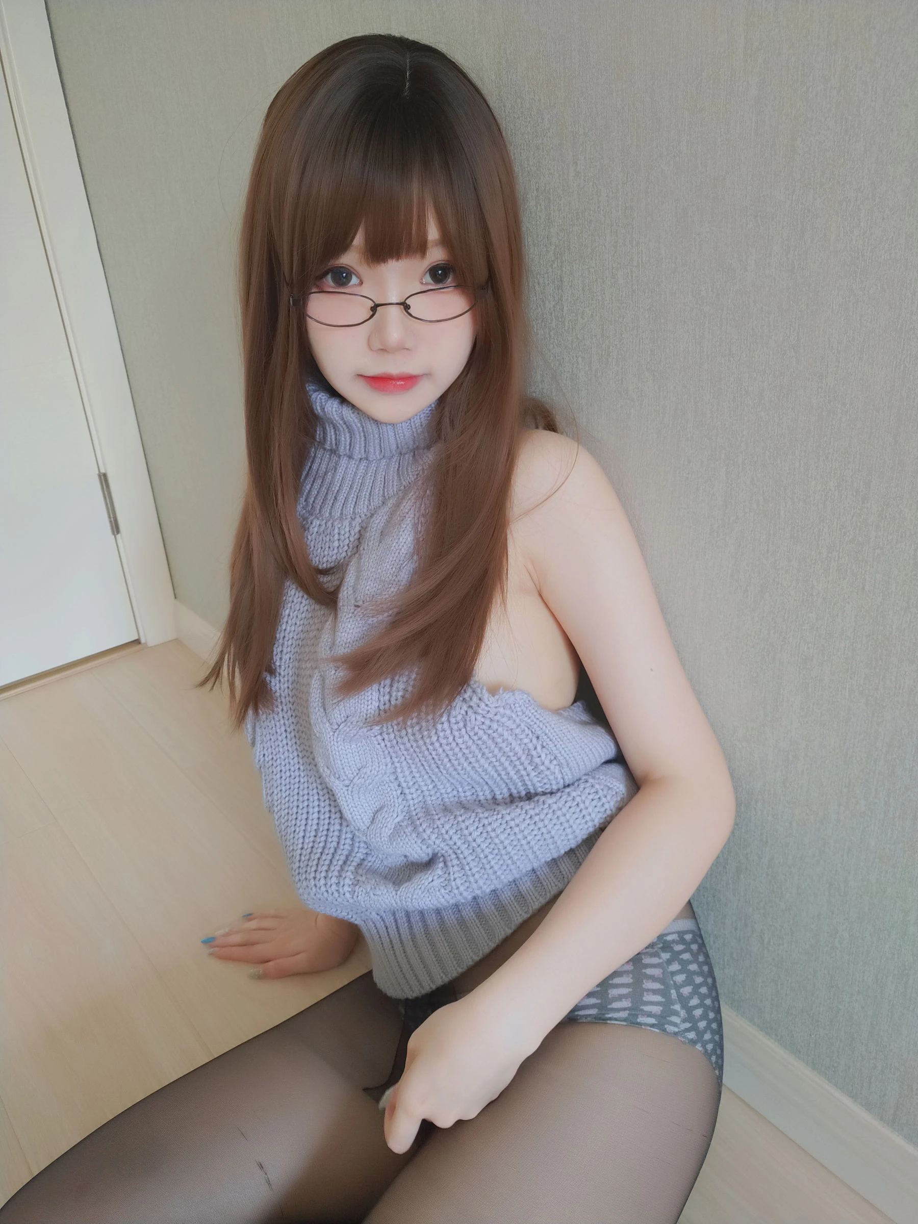 [美女]黃詩涵室內高清藝術珍藏：黃詩涵時尚演繹曲線完美風情演繹寫真藝術 - 29