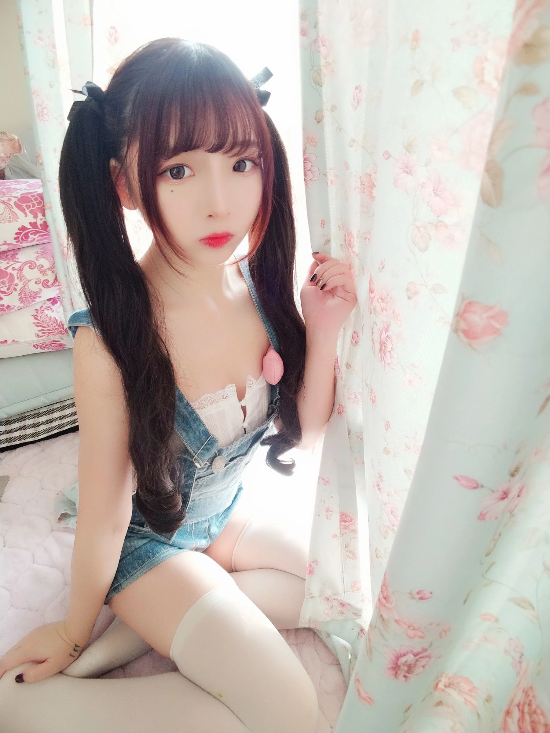 [紅人]梁雨彤梁雨彤時尚神韻美圖大賞：街拍首發美圖演繹美胸誘惑美學 - 17