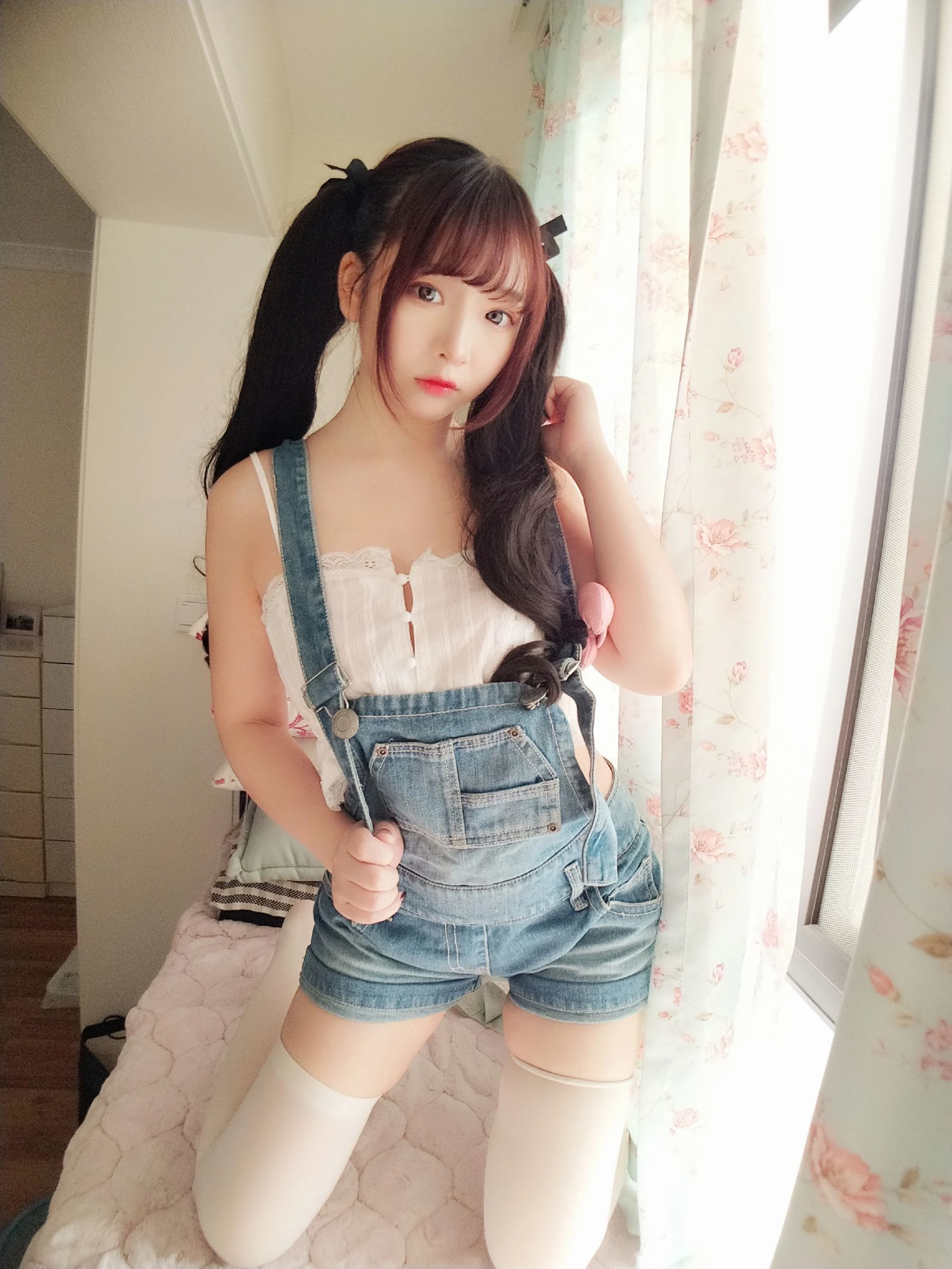 [紅人]梁雨彤梁雨彤時尚神韻美圖大賞：街拍首發美圖演繹美胸誘惑美學 - 23