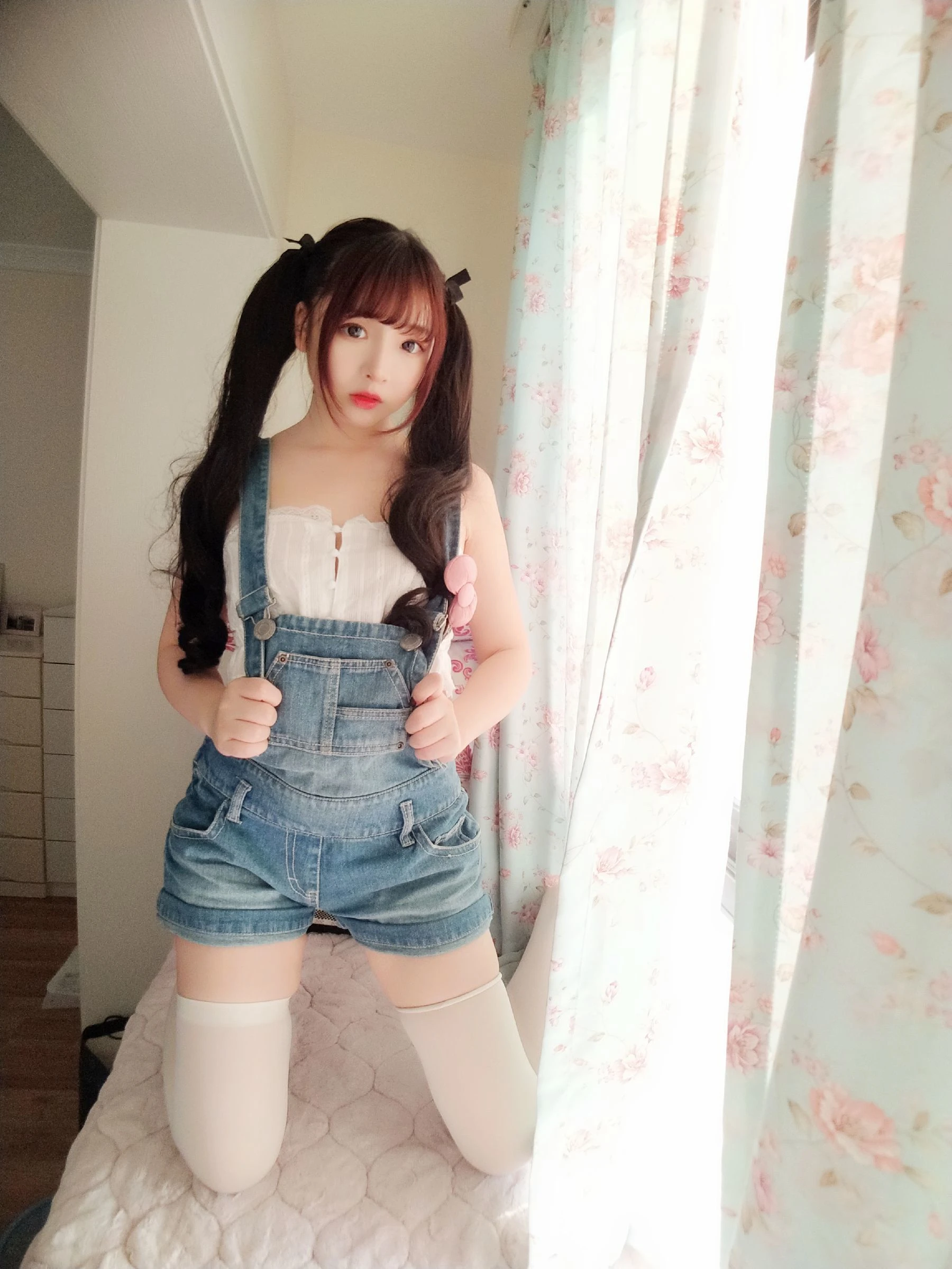 [紅人]梁雨彤梁雨彤時尚神韻美圖大賞：街拍首發美圖演繹美胸誘惑美學 - 25