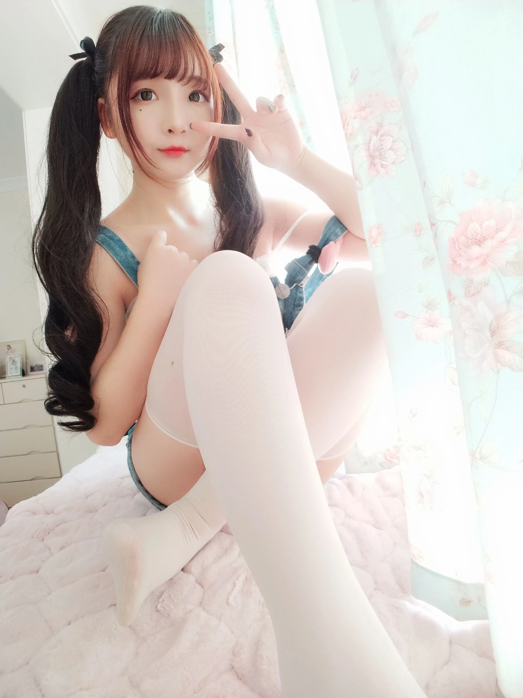 [紅人]梁雨彤梁雨彤時尚神韻美圖大賞：街拍首發美圖演繹美胸誘惑美學 - 27