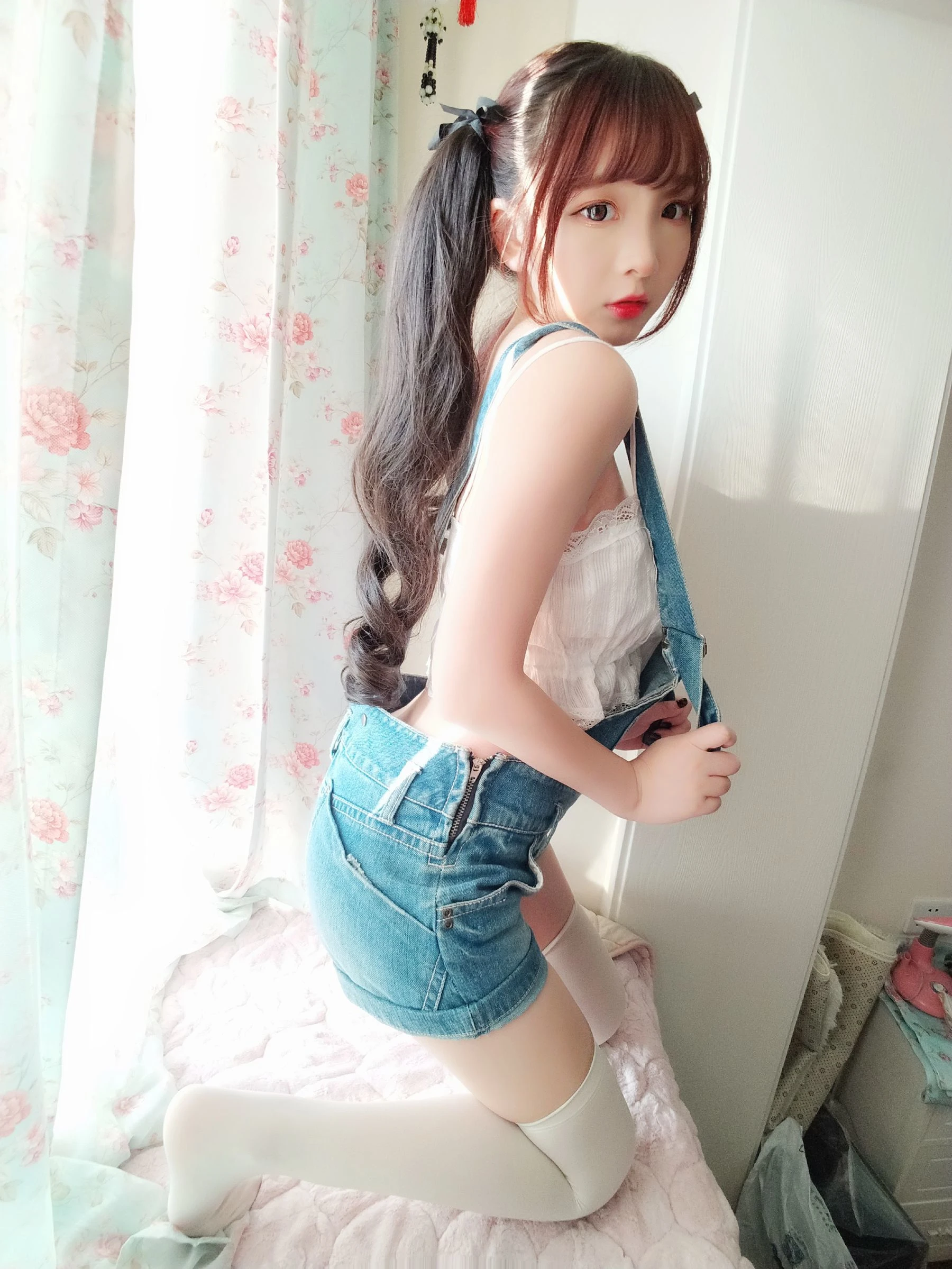 [紅人]梁雨彤梁雨彤時尚神韻美圖大賞：街拍首發美圖演繹美胸誘惑美學 - 7