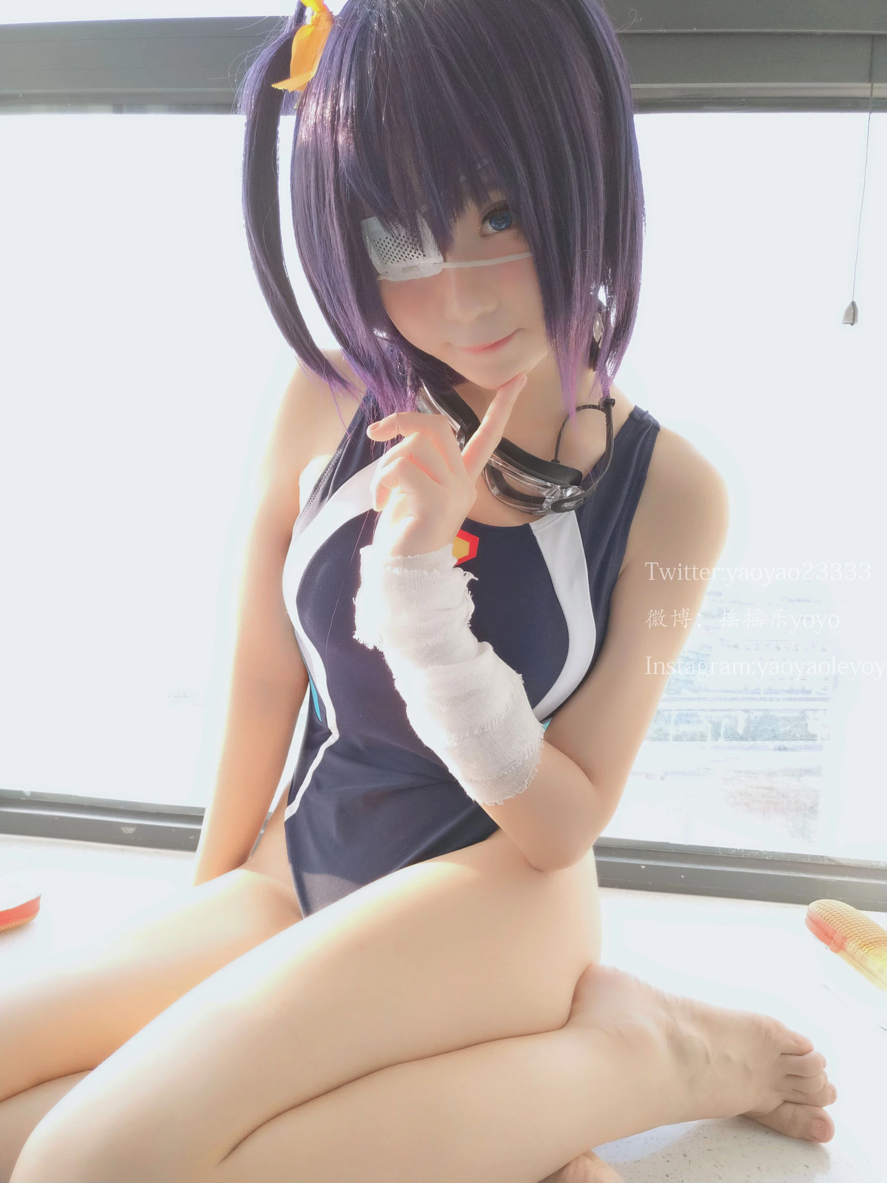 [護士]何子萱自然光高清圖集珍藏：何子萱甜美演繹美腿完美神韻凸顯寫真藝術 - 10