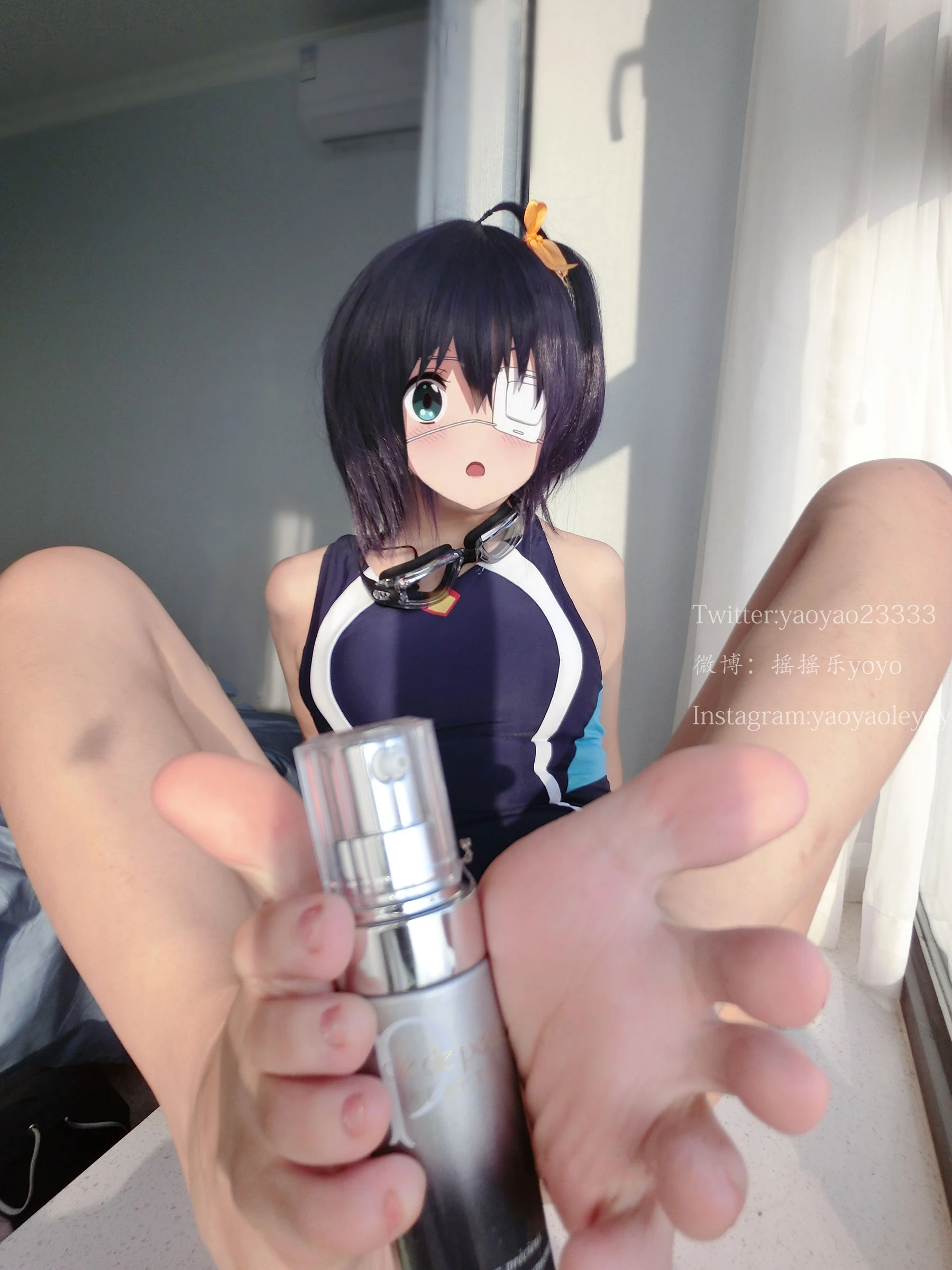 [護士]何子萱自然光高清圖集珍藏：何子萱甜美演繹美腿完美神韻凸顯寫真藝術 - 13
