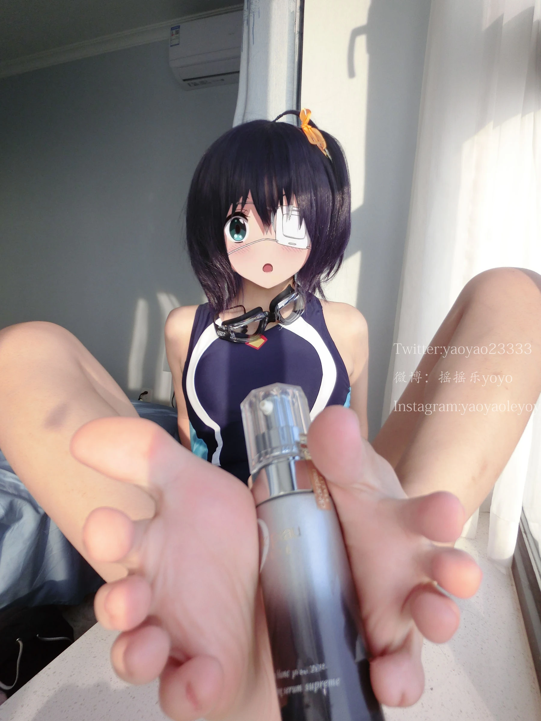 [護士]何子萱自然光高清圖集珍藏：何子萱甜美演繹美腿完美神韻凸顯寫真藝術 - 17