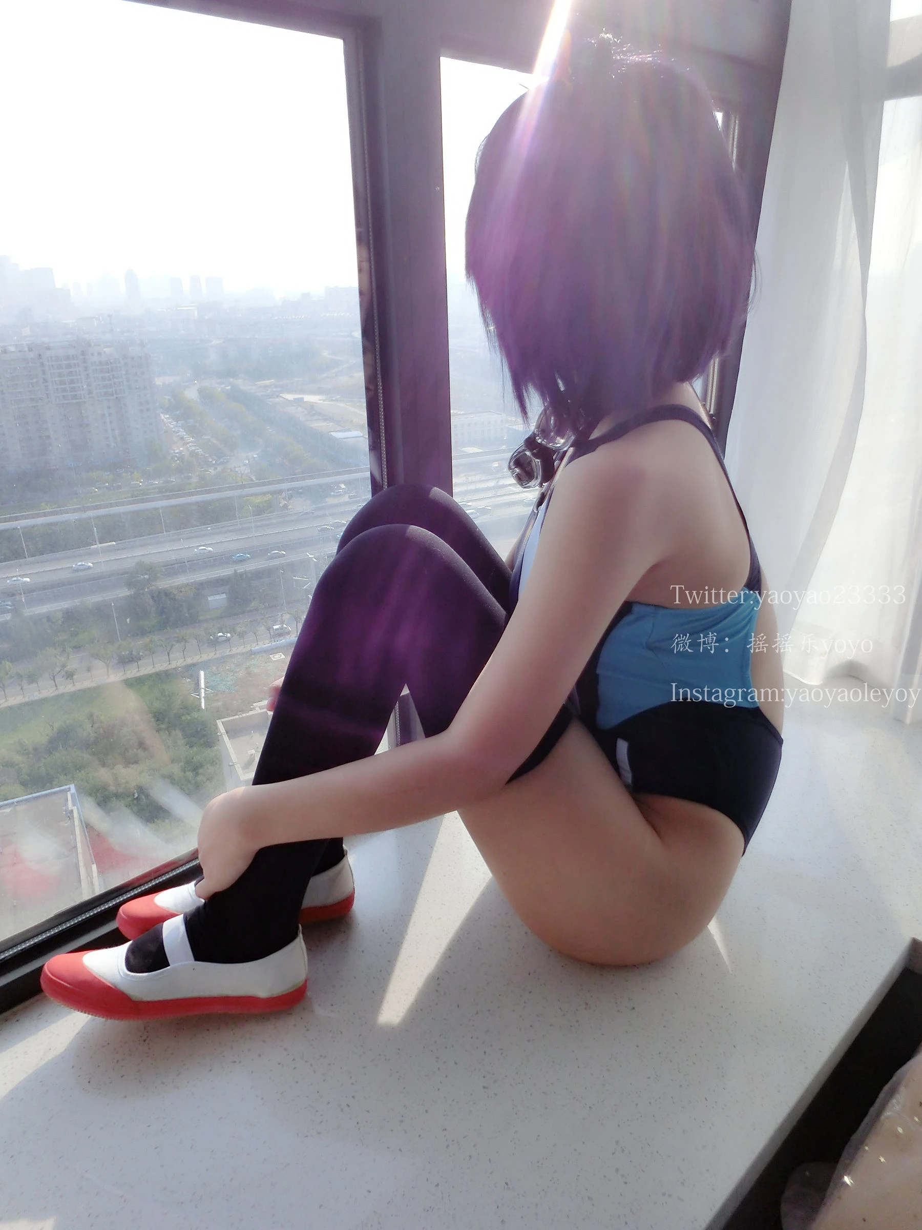[護士]何子萱自然光高清圖集珍藏：何子萱甜美演繹美腿完美神韻凸顯寫真藝術 - 20