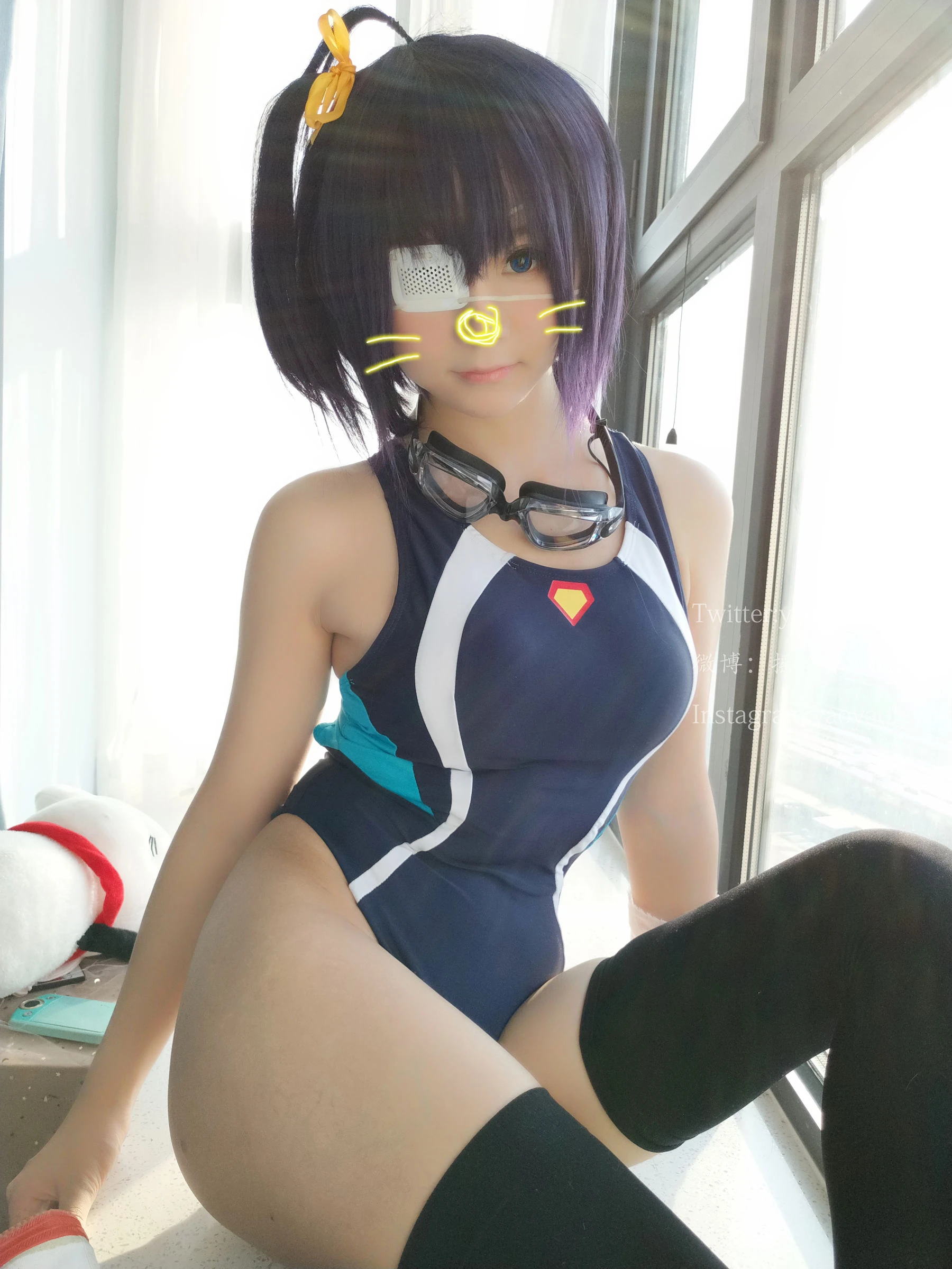 [護士]何子萱自然光高清圖集珍藏：何子萱甜美演繹美腿完美神韻凸顯寫真藝術 - 92