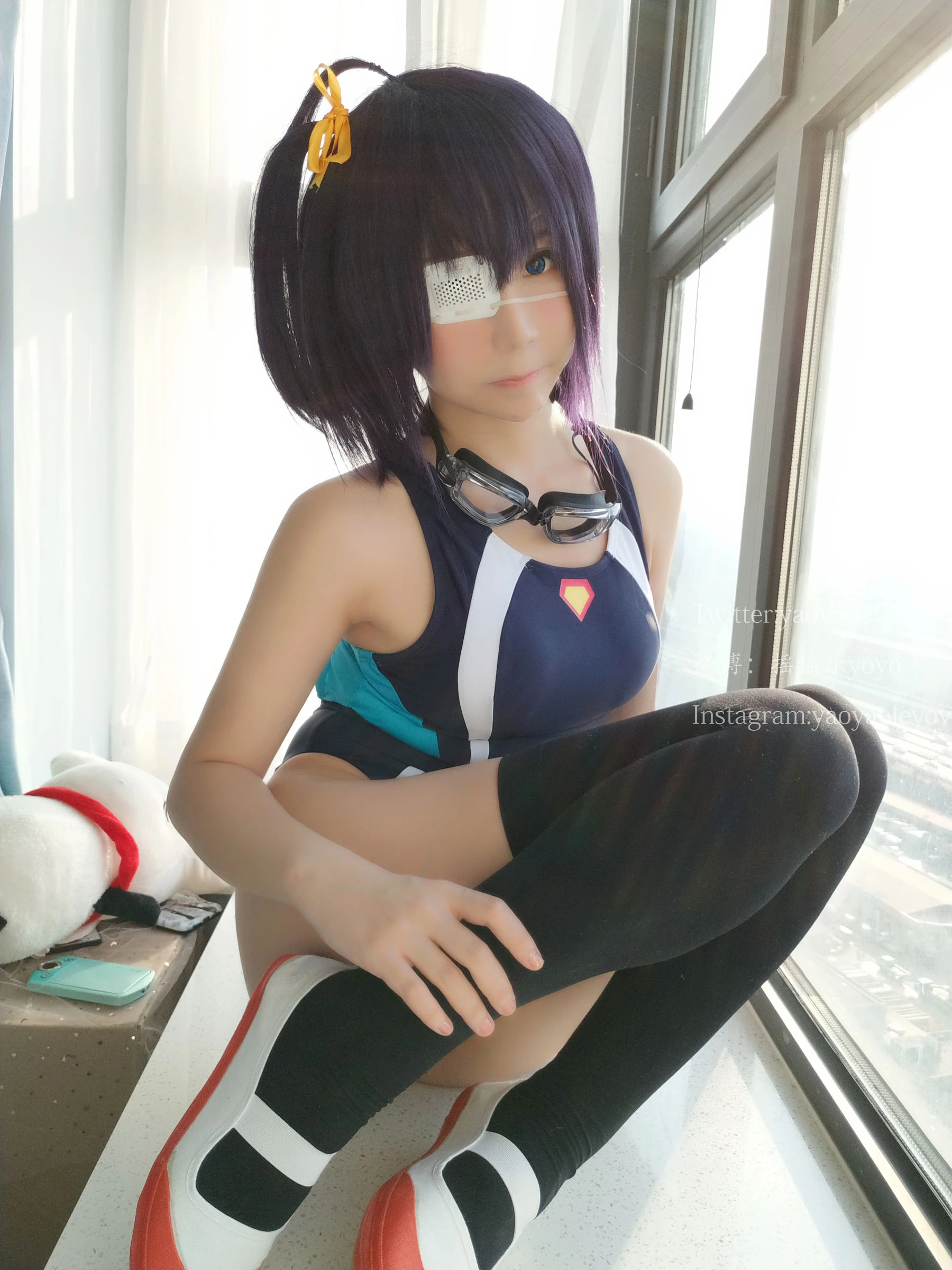 [護士]何子萱自然光高清圖集珍藏：何子萱甜美演繹美腿完美神韻凸顯寫真藝術 - 93