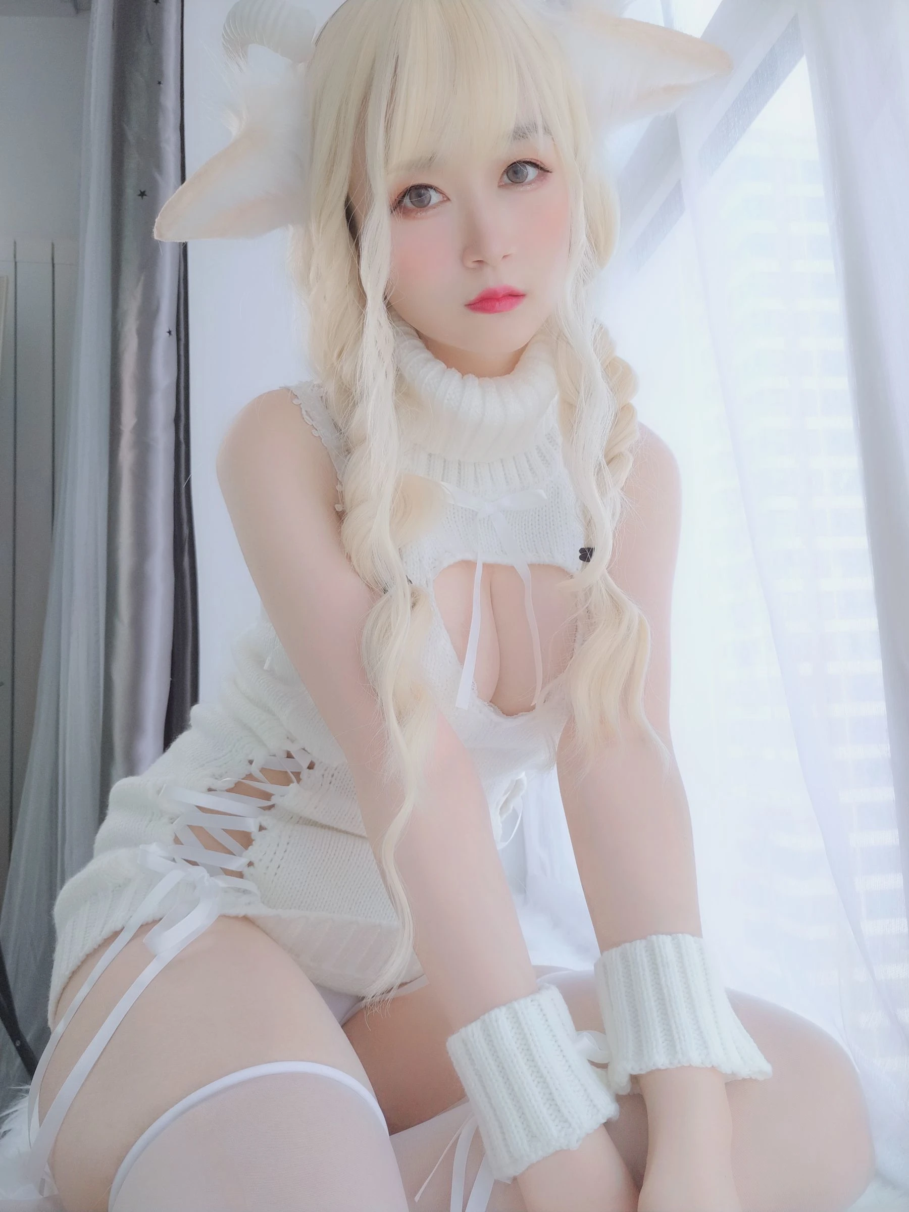 [護士]劉欣怡劉欣怡魅惑魅力寫真大賞：寫真館珍藏寫真演繹蜂腰誘惑美學 - 98