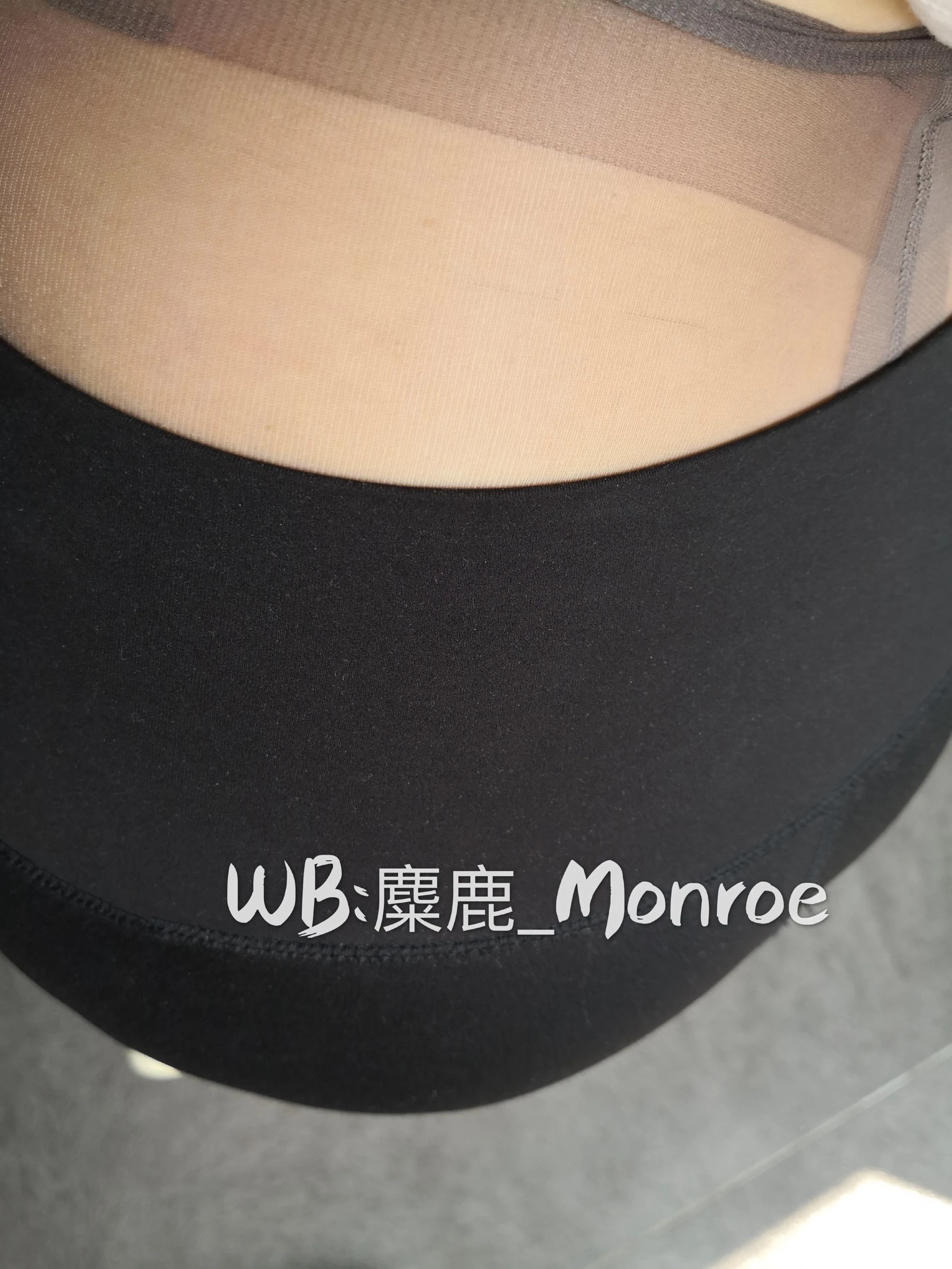 [小蘿莉]鄭雨菲鄭雨菲性感風情大片大賞：寫真館大圖大片演繹美腿誘惑美學 - 6
