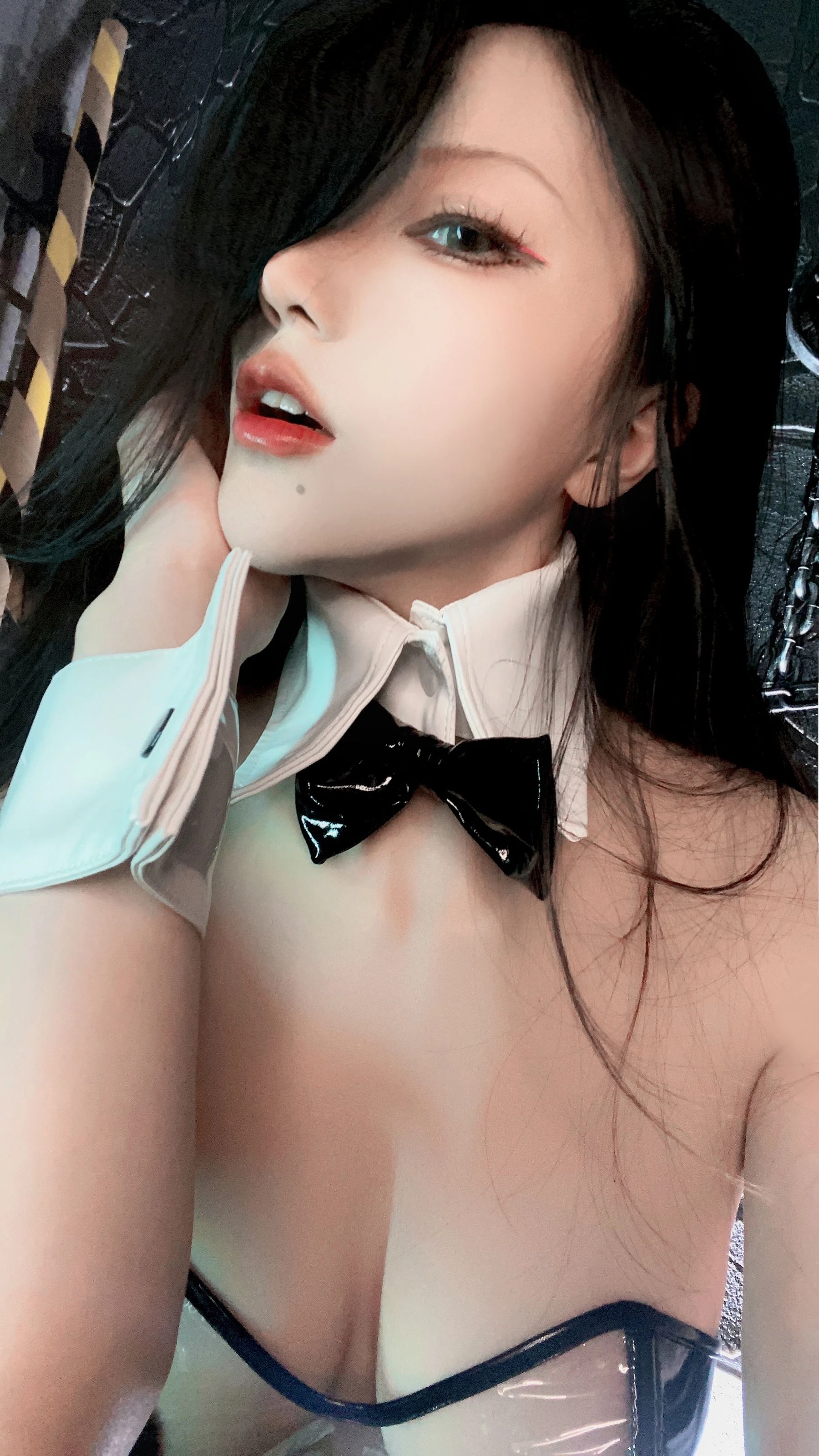 [辣妹]朱思雨朱思雨私藏珍藏寫真：攝影棚時尚風採展現蜂腰寫真合集 - 29