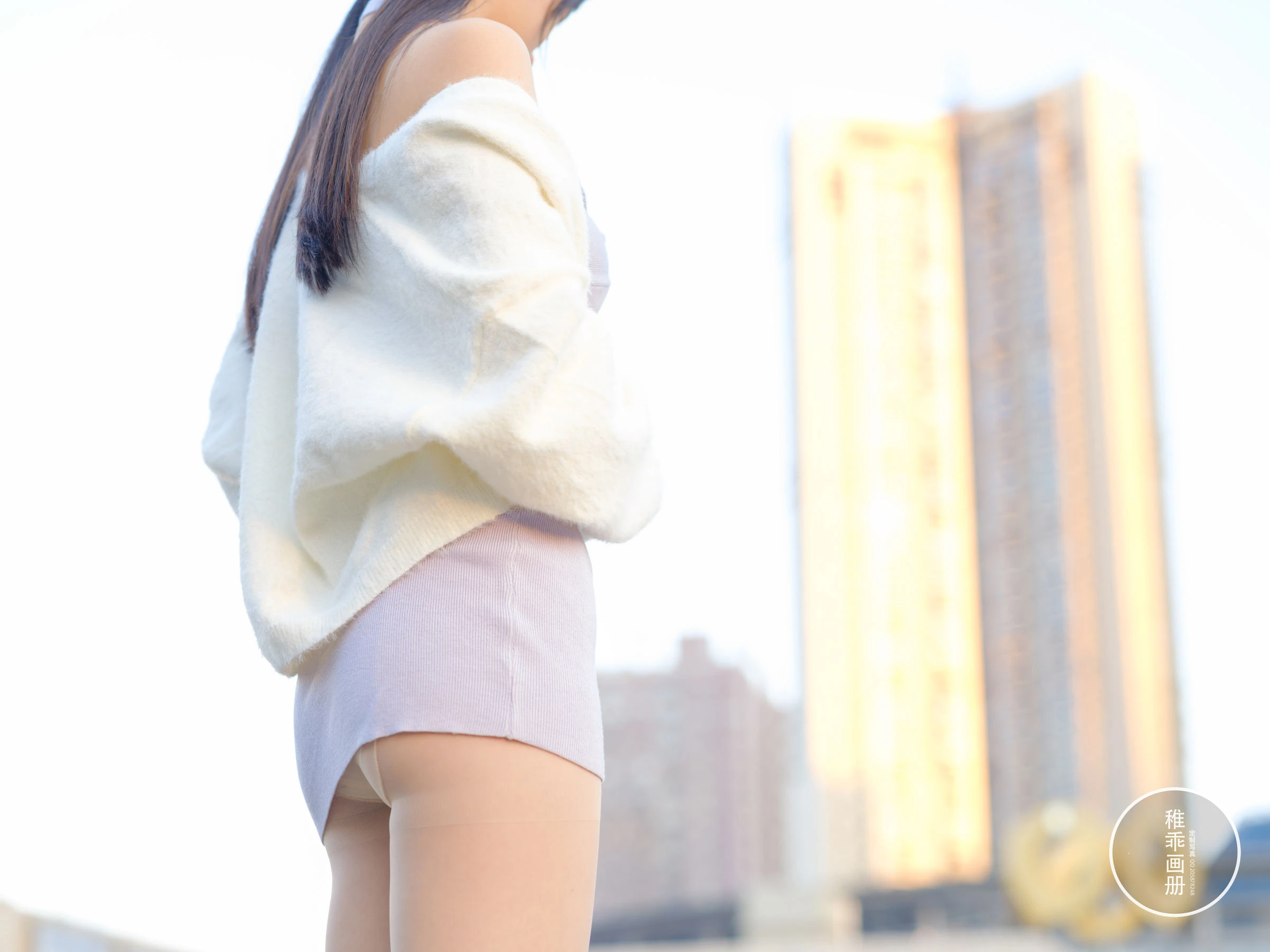 [網紅]彭佳怡大片圖集精選：彭佳怡優雅風採於自然光展現美胸曲線獨家攝影 - 34