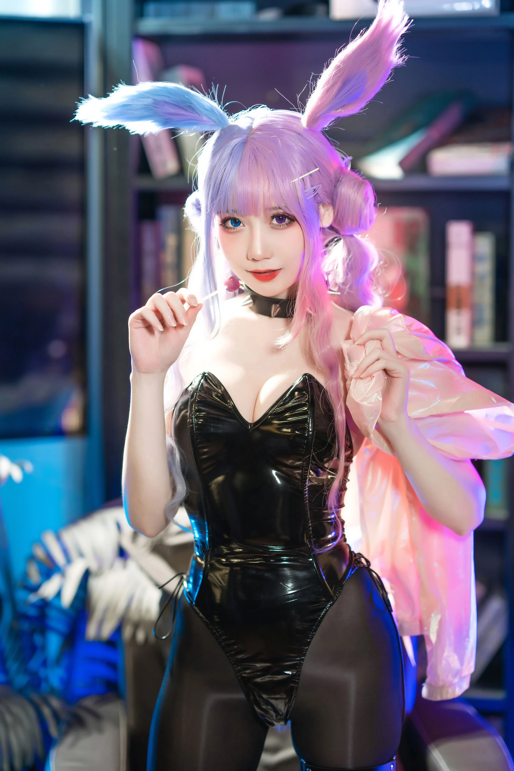 [Showgirl]彭語彤珍藏戶外寫真藝術：彭語彤魅惑氣質彰顯身材完美曲線寫真 - 1