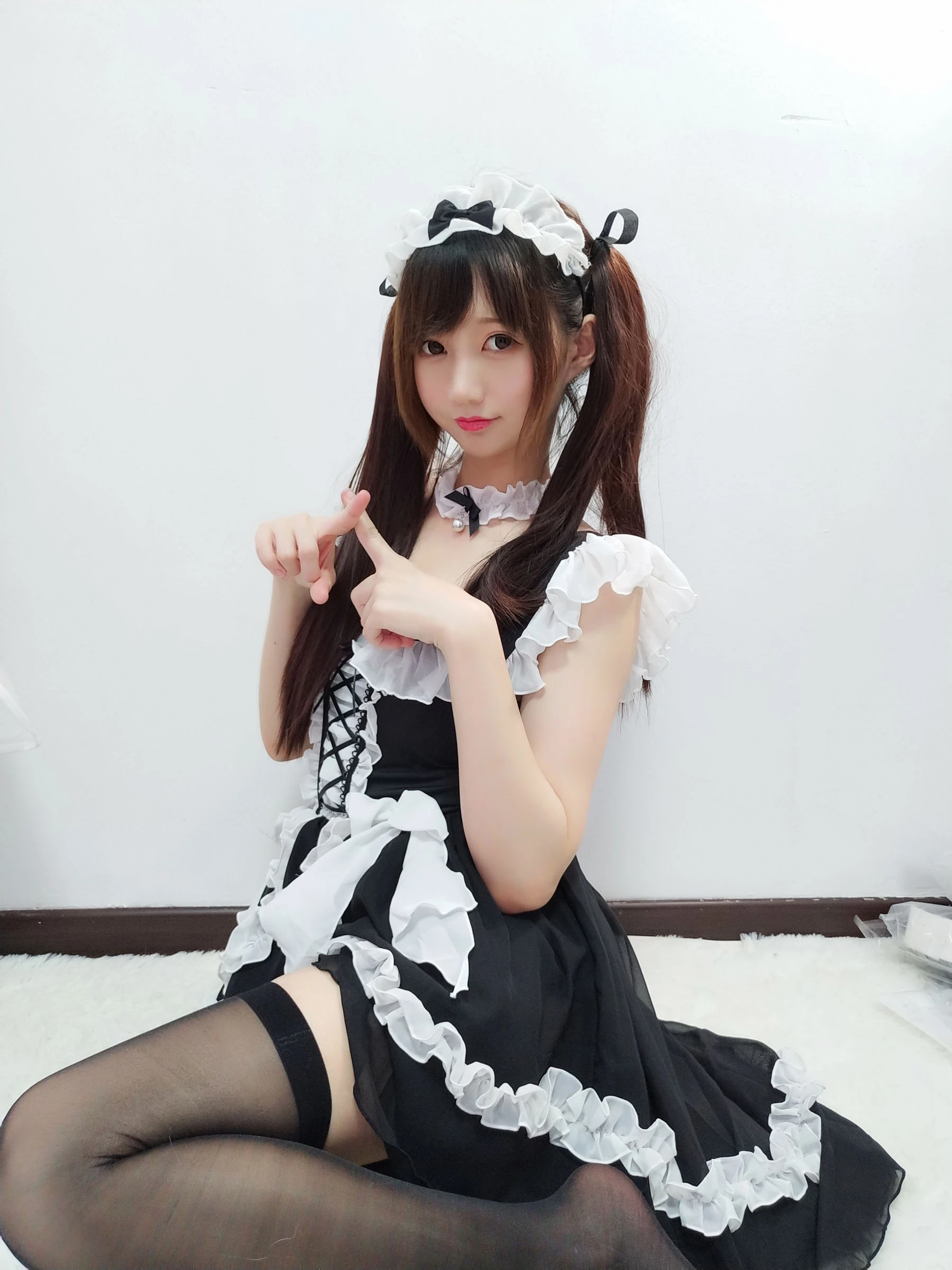 [美女]唐雅琪大圖大片作品：室內攝影優雅釋放唐雅琪美胸曲線魅力綻放寫真集 - 5