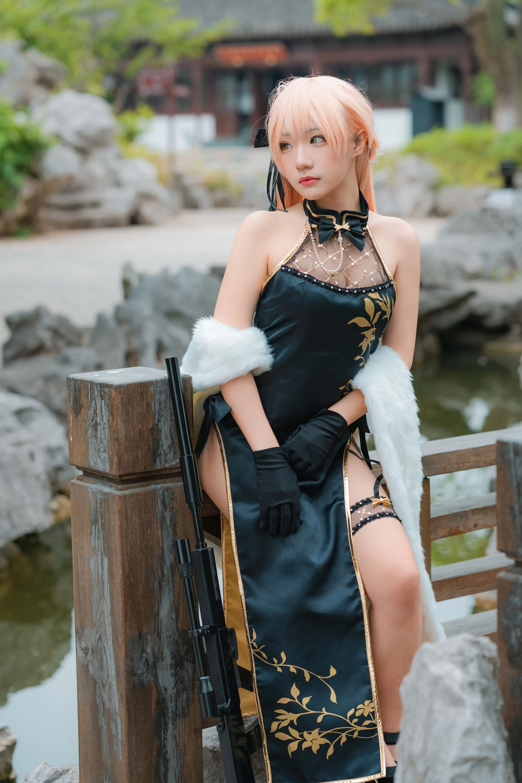 [Showgirl]周欣妍獨家街拍寫真藝術：周欣妍優雅氣質綻放美腿完美曲線寫真 - 12