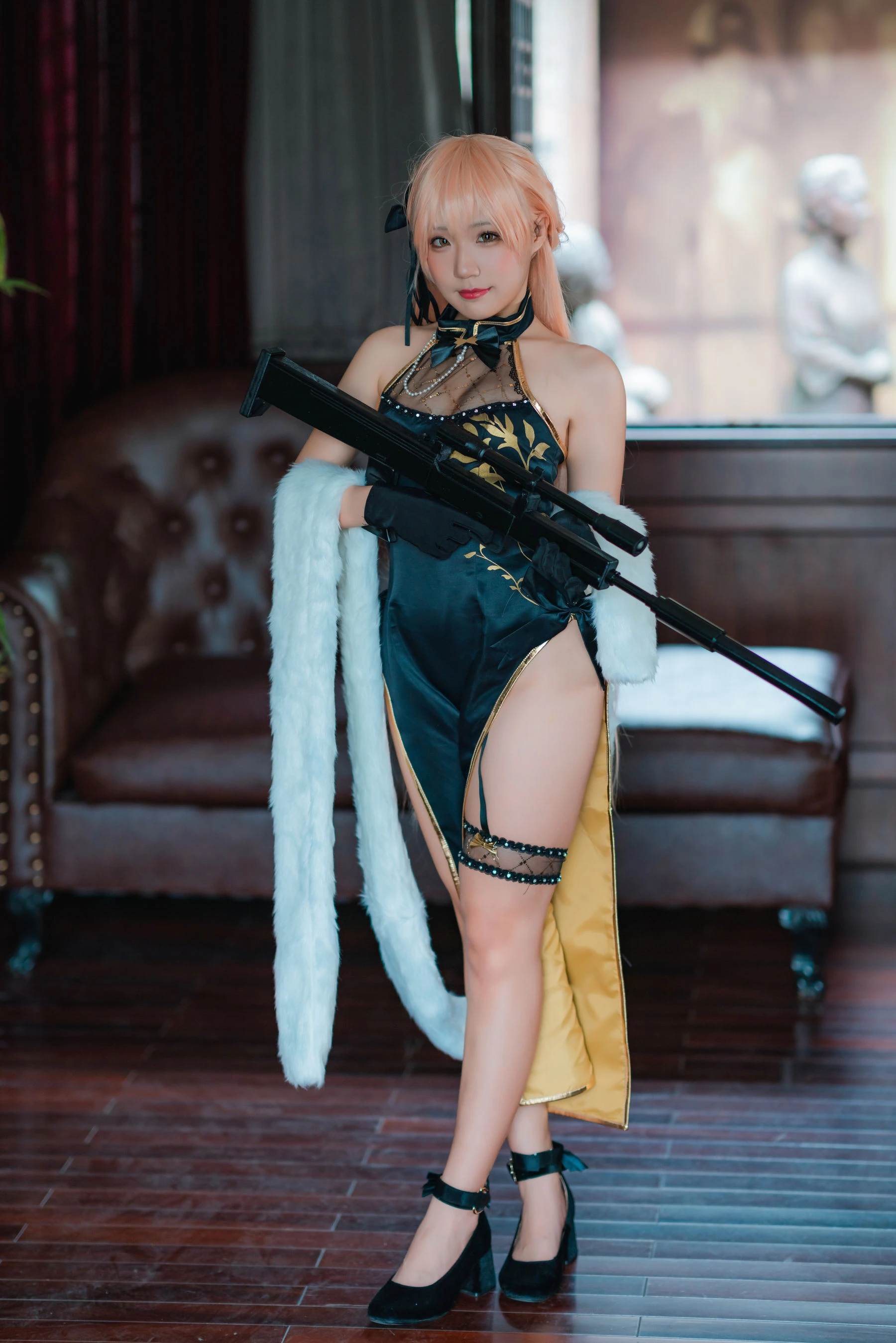 [Showgirl]周欣妍獨家街拍寫真藝術：周欣妍優雅氣質綻放美腿完美曲線寫真 - 6
