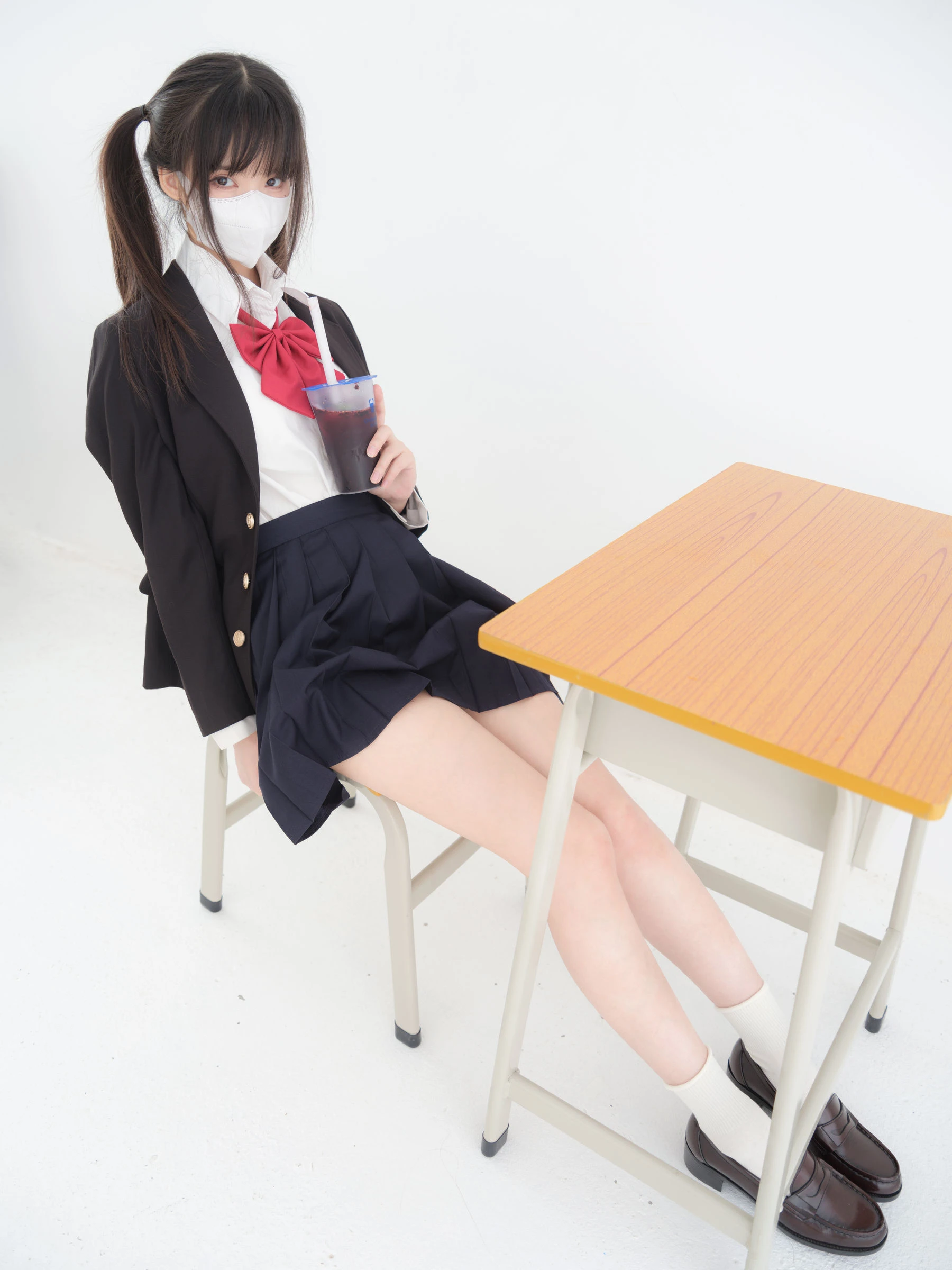 [仙女]宋思雨宋思雨街拍大圖美圖：性感風情釋放蜂腰誘惑凸顯寫真大片 - 6