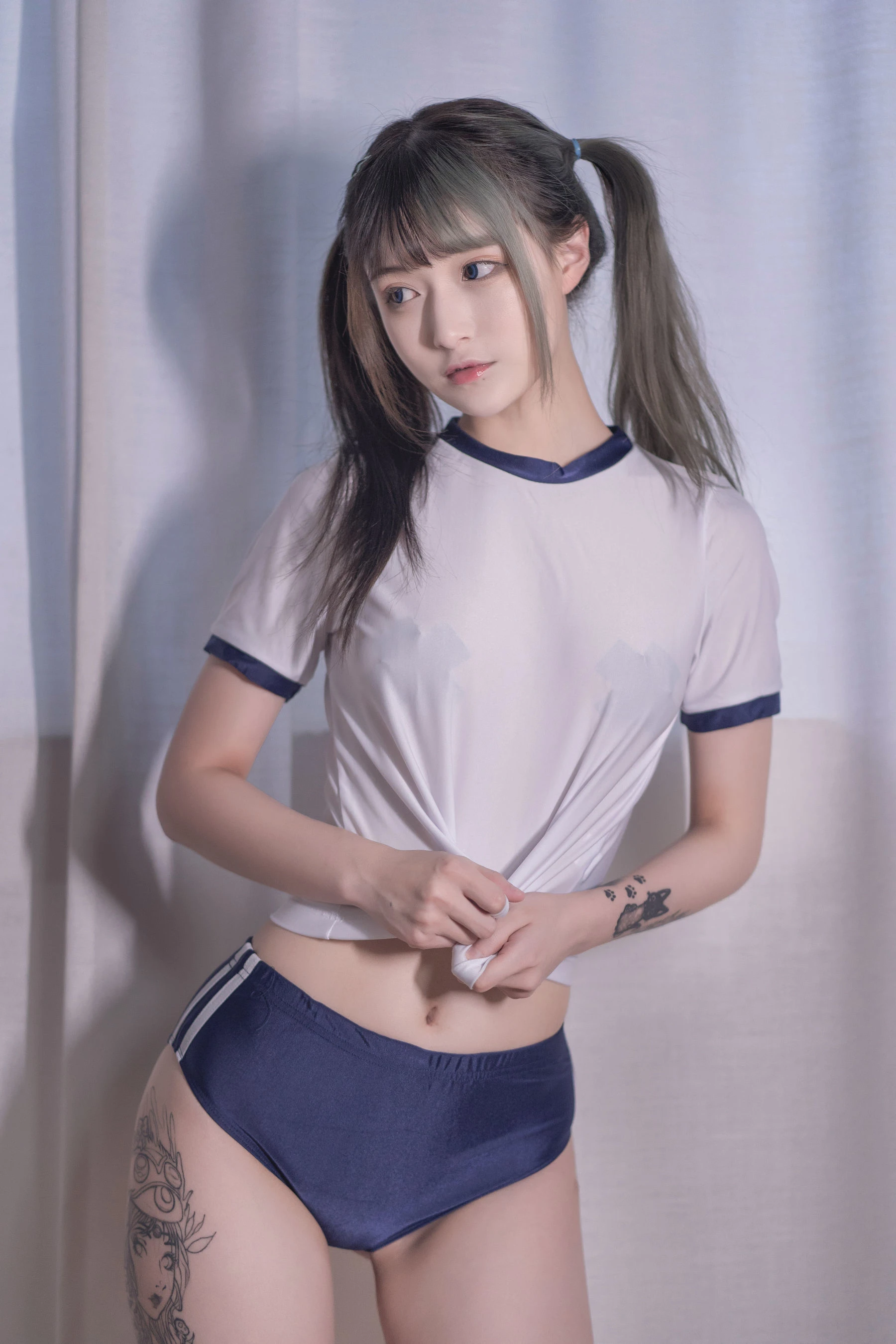 [熟女]曾雅琪室內珍藏寫真珍藏：曾雅琪優雅演繹翹臀完美韻味演繹寫真藝術 - 10